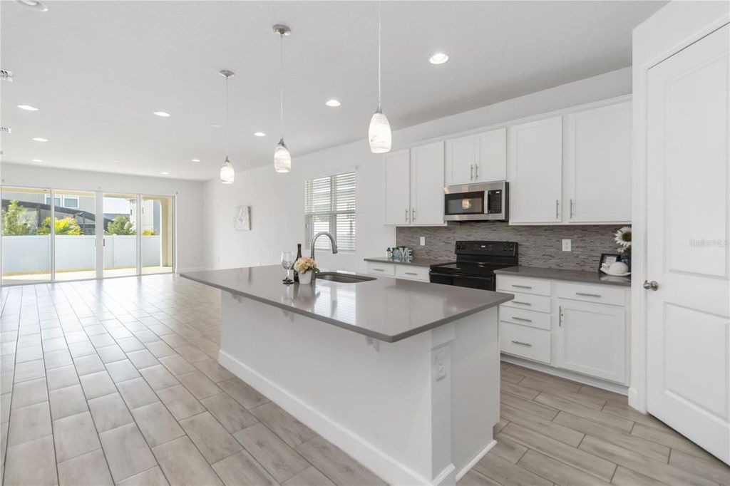 Photo of 375 Buchannan Drive, Davenport, FL 33837 (MLS # O6377256)