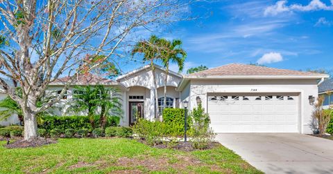 Photo of 7344 Arrowhead Run, Lakewood Ranch, FL 34202 (MLS # A4688021)