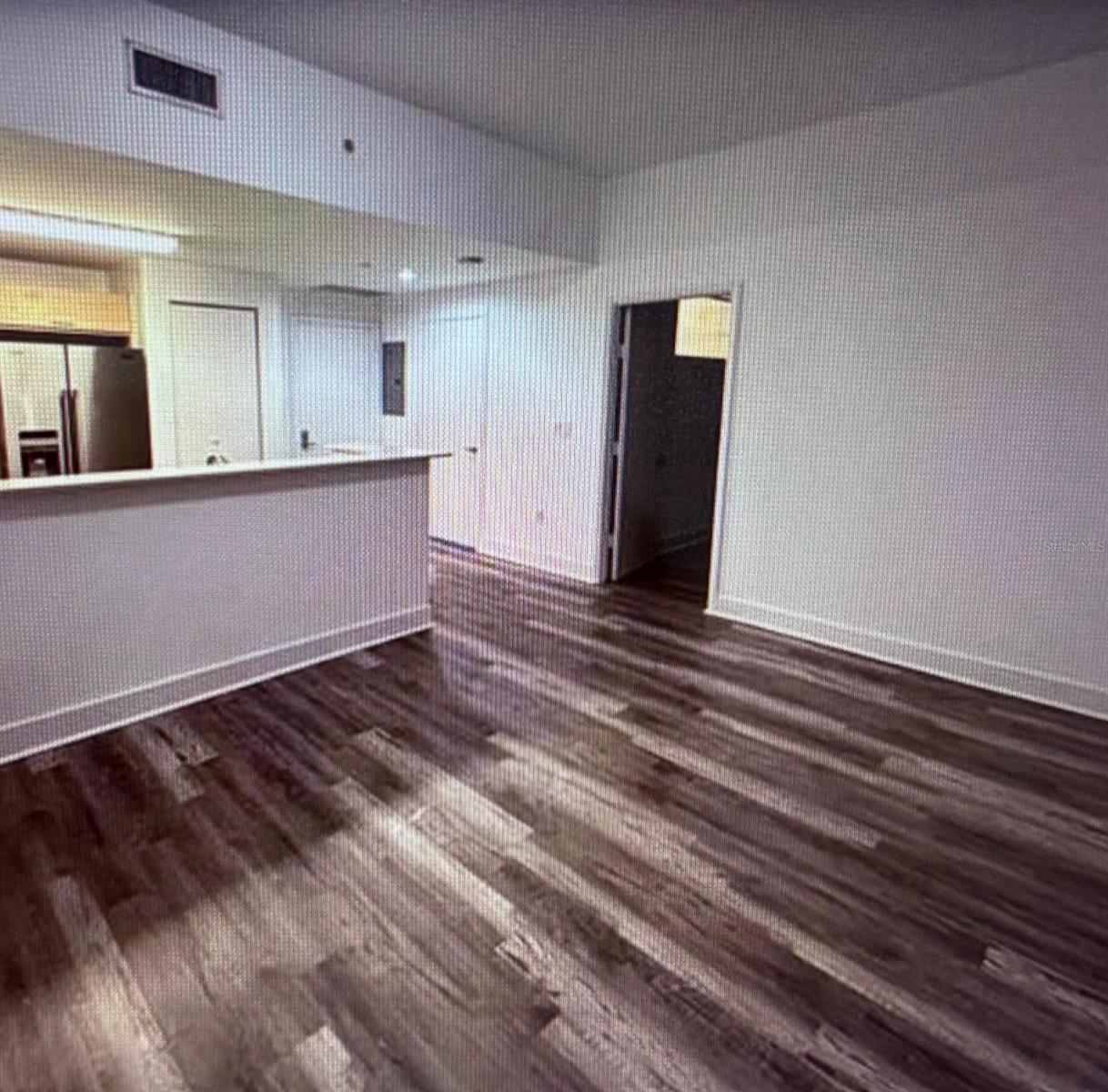 CITY 24 CONDO - Residential