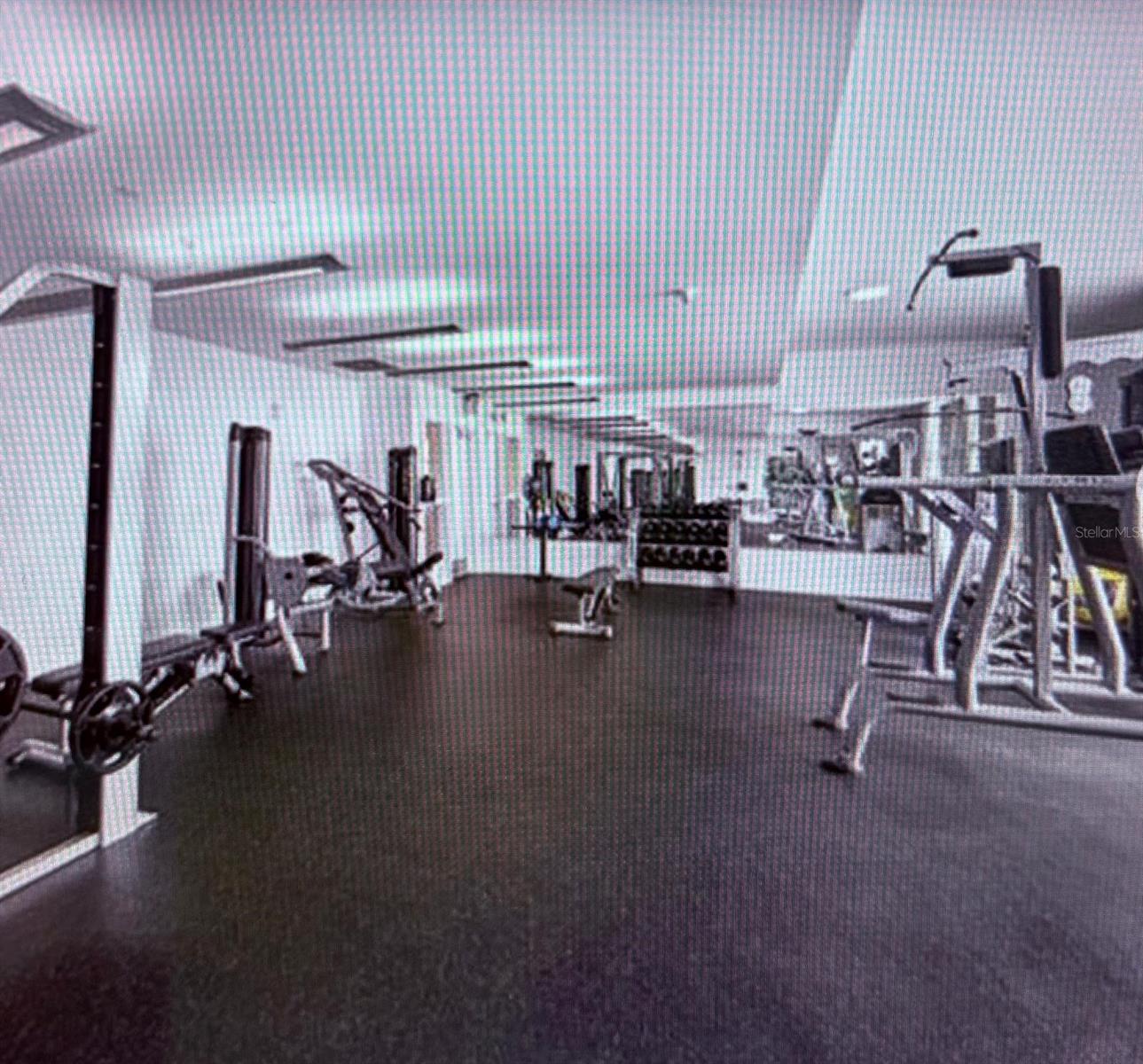 CITY 24 CONDO - Residential