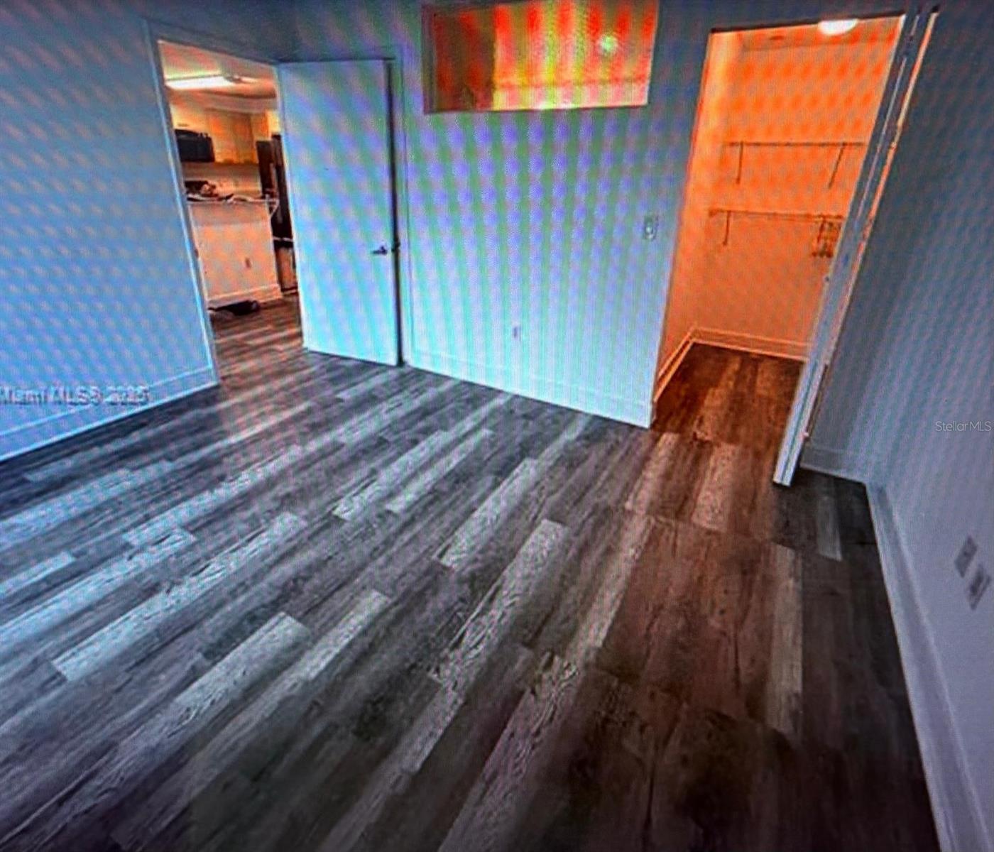 CITY 24 CONDO - Residential