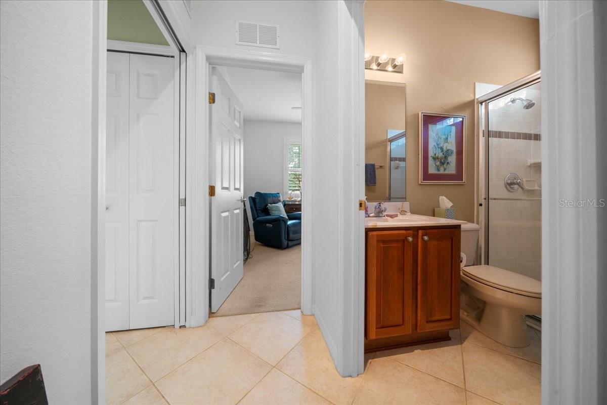 OAK RUN EAGLES POINT - Residential