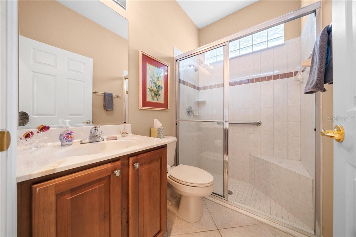 OAK RUN EAGLES POINT - Residential