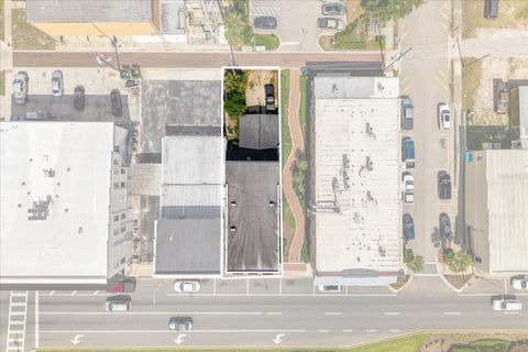 Tiny photo for 61 N Central Avenue, Umatilla, FL 32784 (MLS # G5111453)