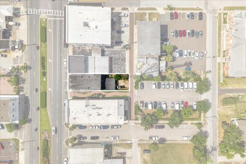 Tiny photo for 61 N Central Avenue, Umatilla, FL 32784 (MLS # G5111453)
