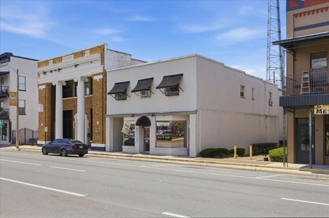 Tiny photo for 61 N Central Avenue, Umatilla, FL 32784 (MLS # G5111453)