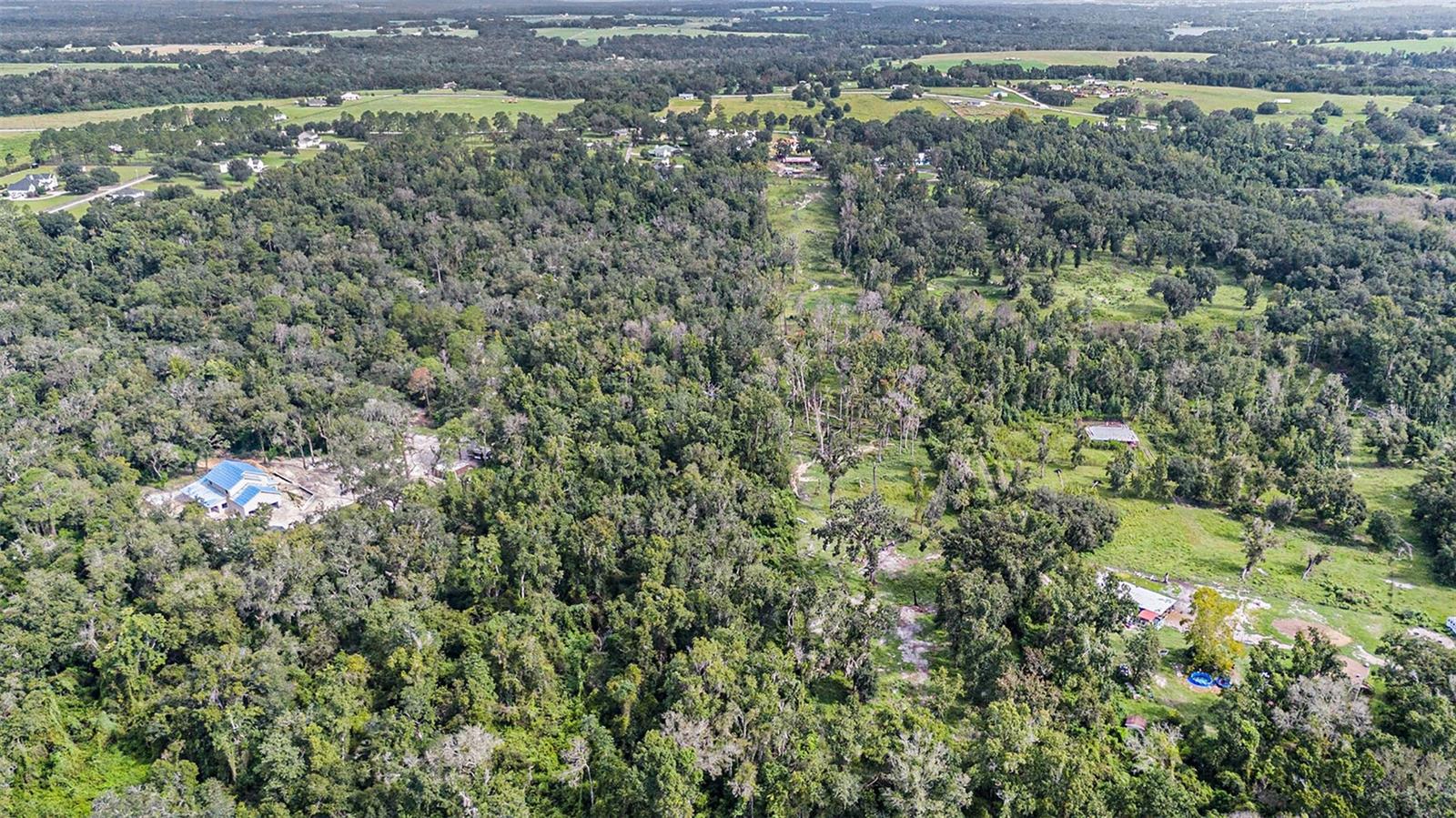 ACREAGE - Commercial Sale