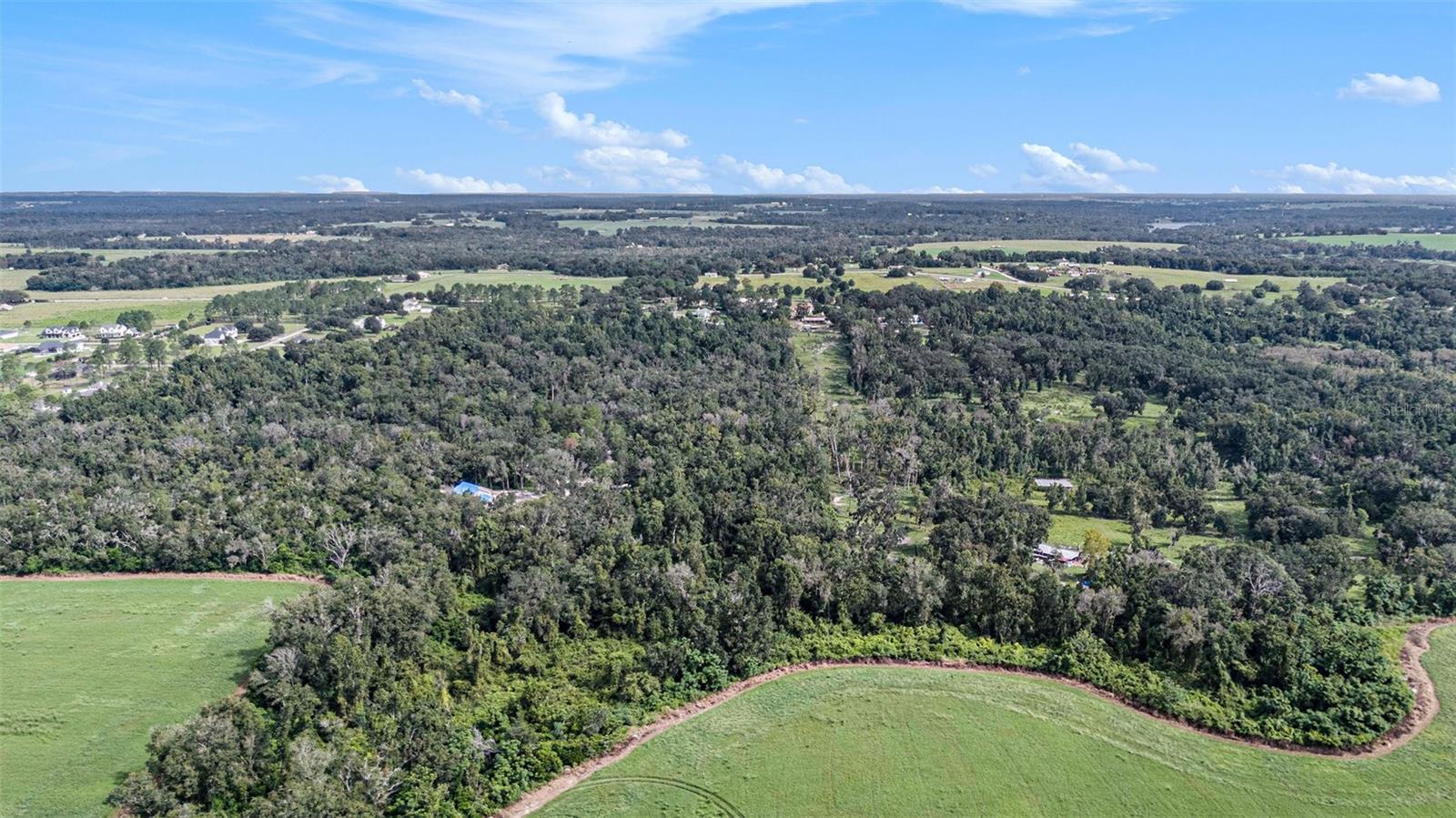 ACREAGE - Commercial Sale