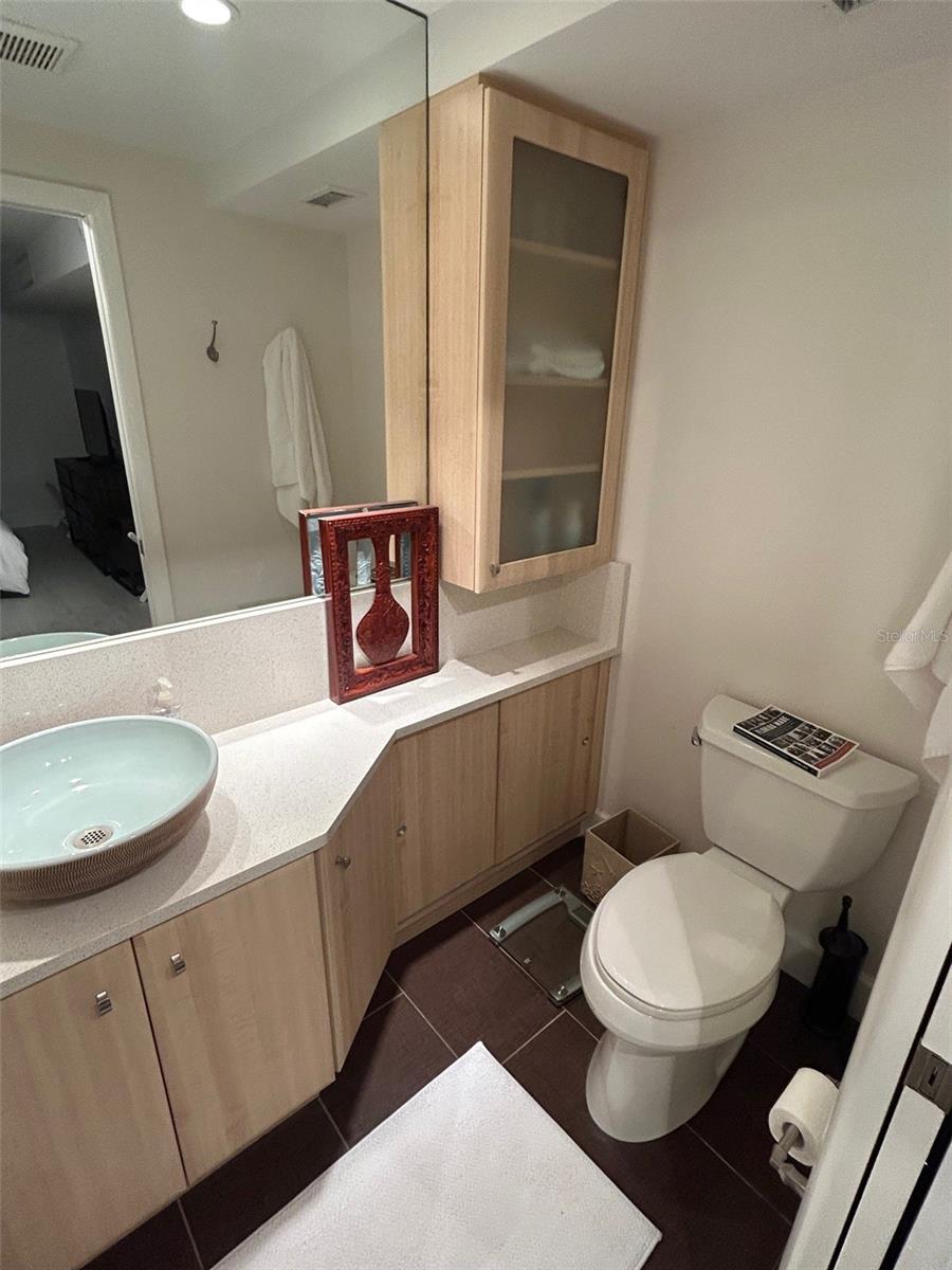 SANDY COVE II - Residential Lease