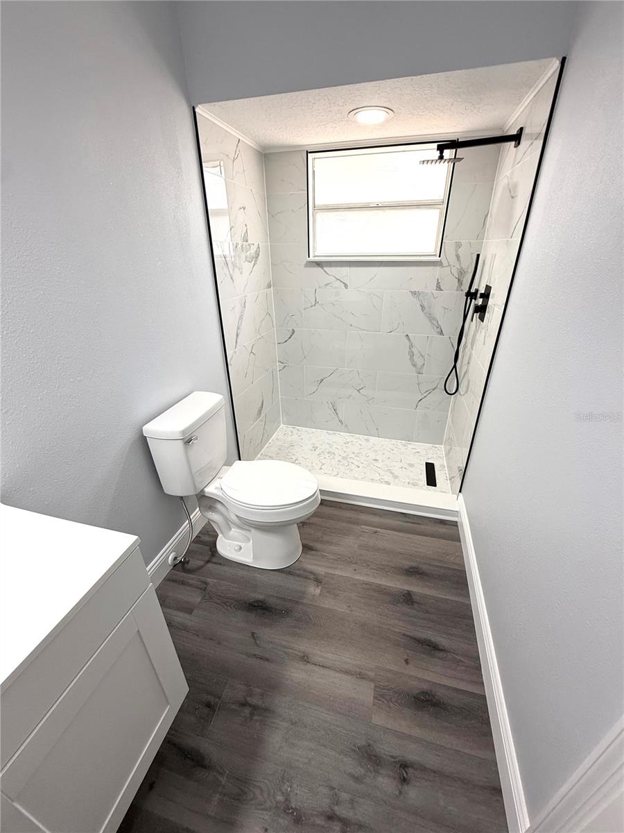 HIDDEN GLEN - Residential