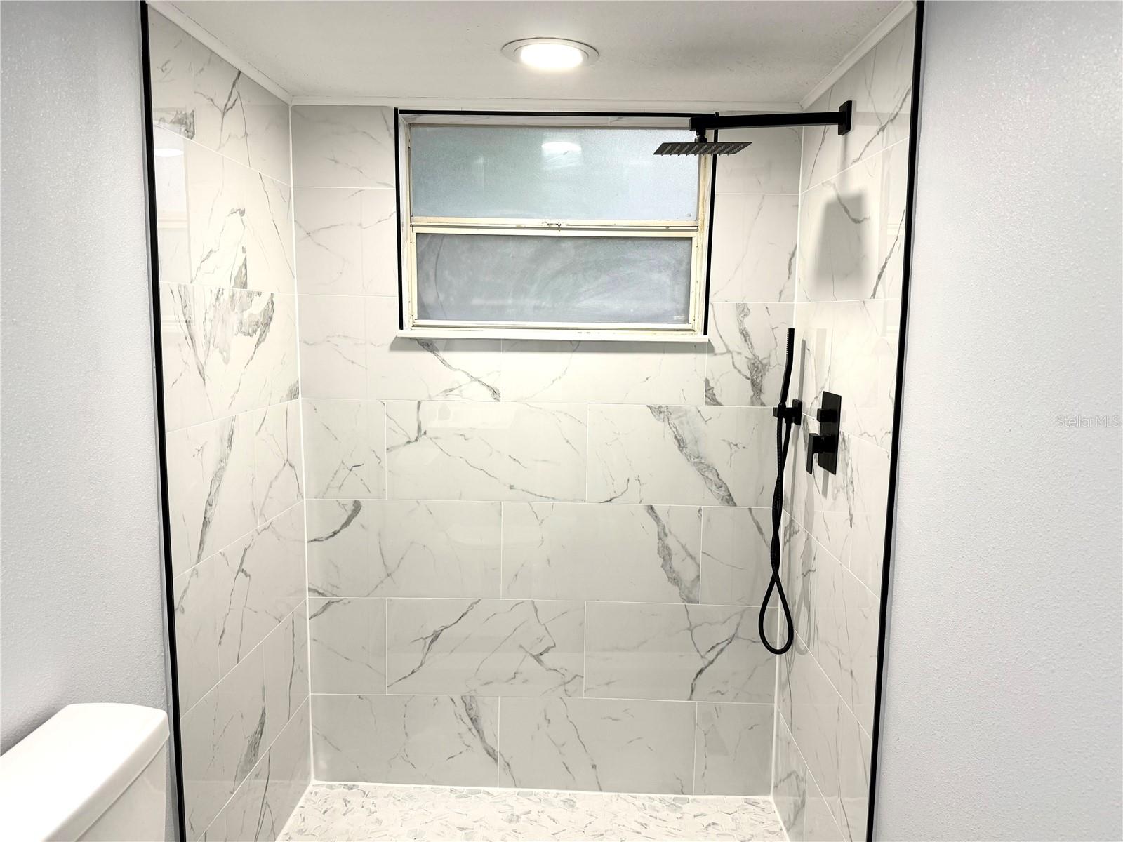 HIDDEN GLEN - Residential