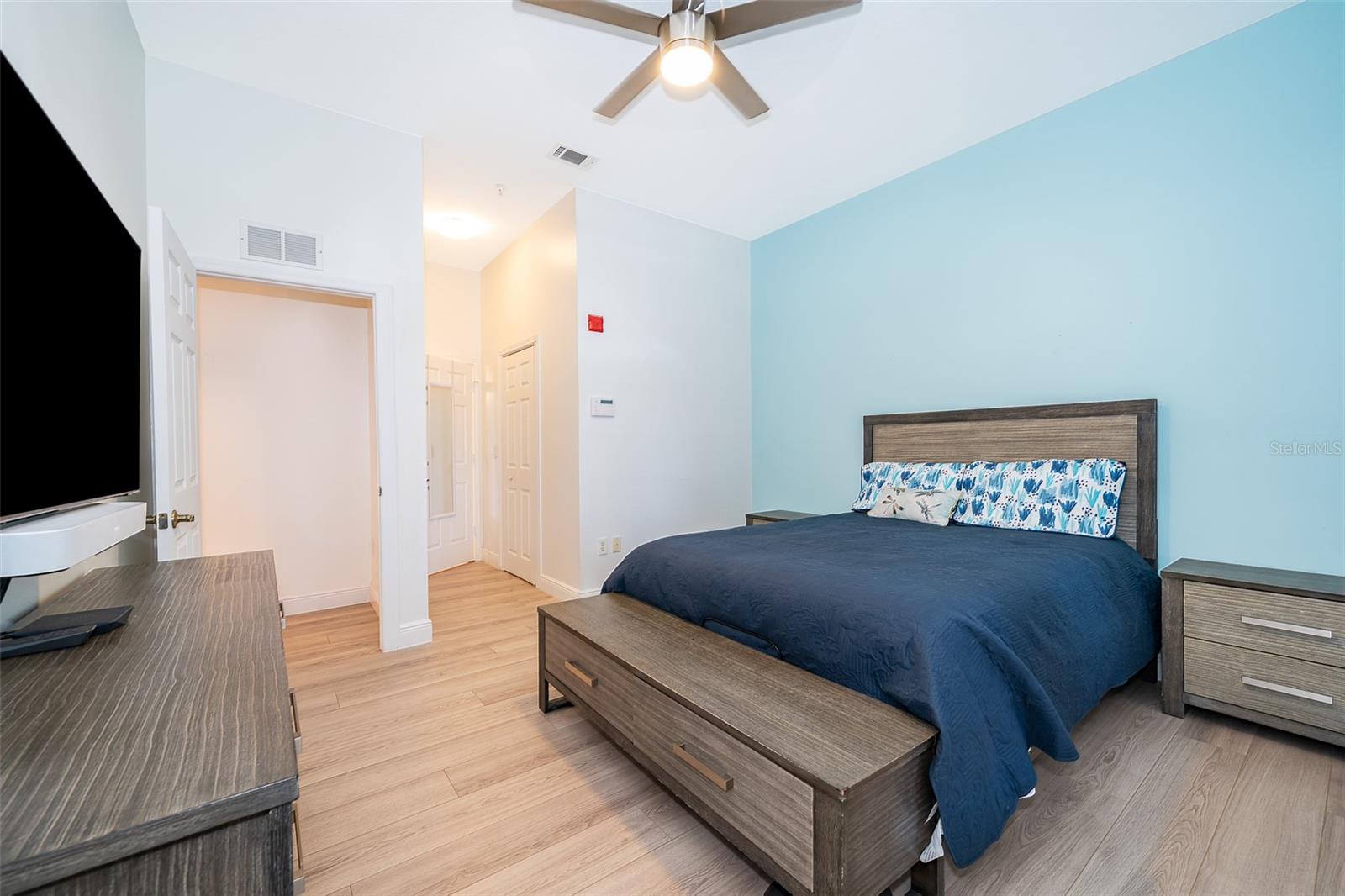 WATER STREET CONDO PH 8 - Residential