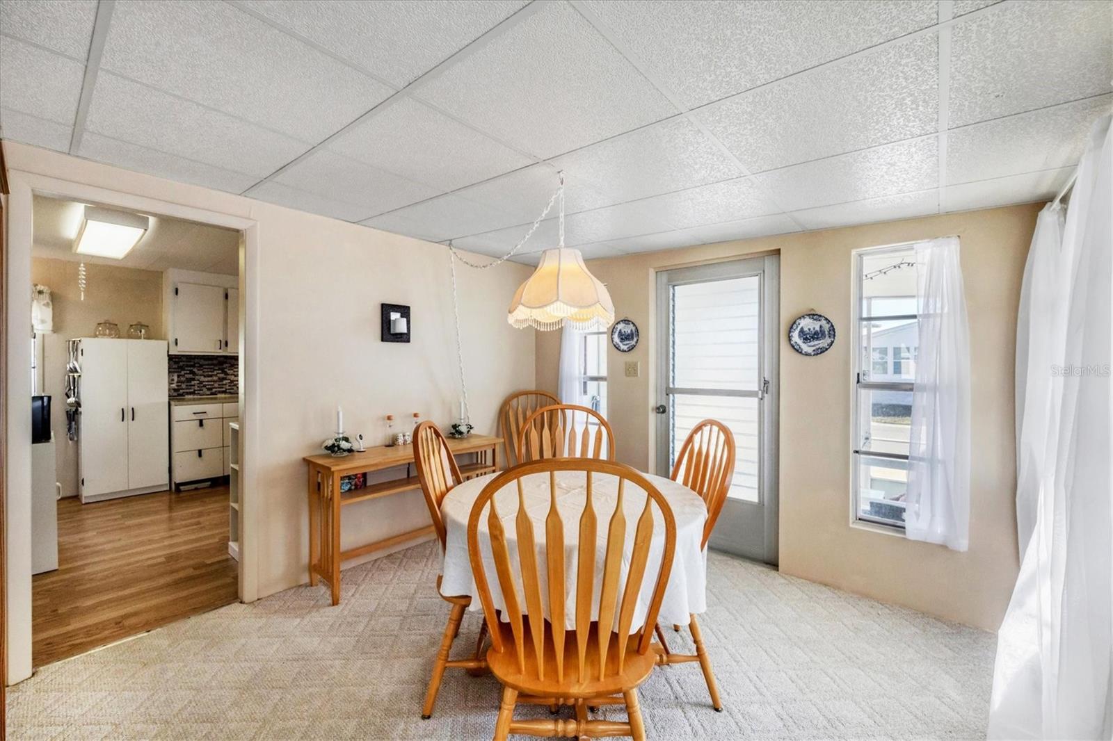 1760 - HOLIDAY PARK UNIT 1 - Residential