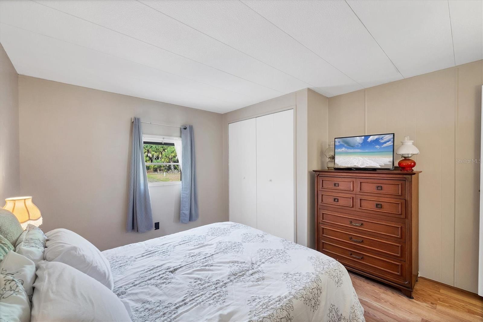 1760 - HOLIDAY PARK UNIT 1 - Residential