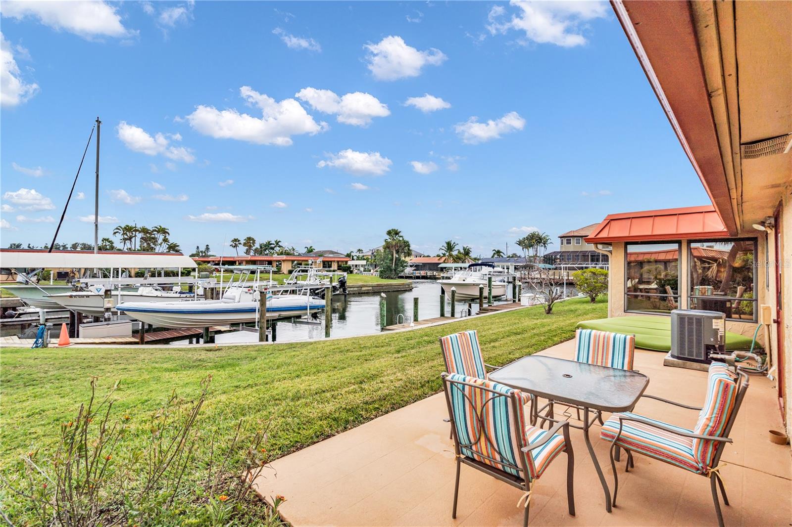 PALMA SOLA HARBOUR SEC 4 - Residential