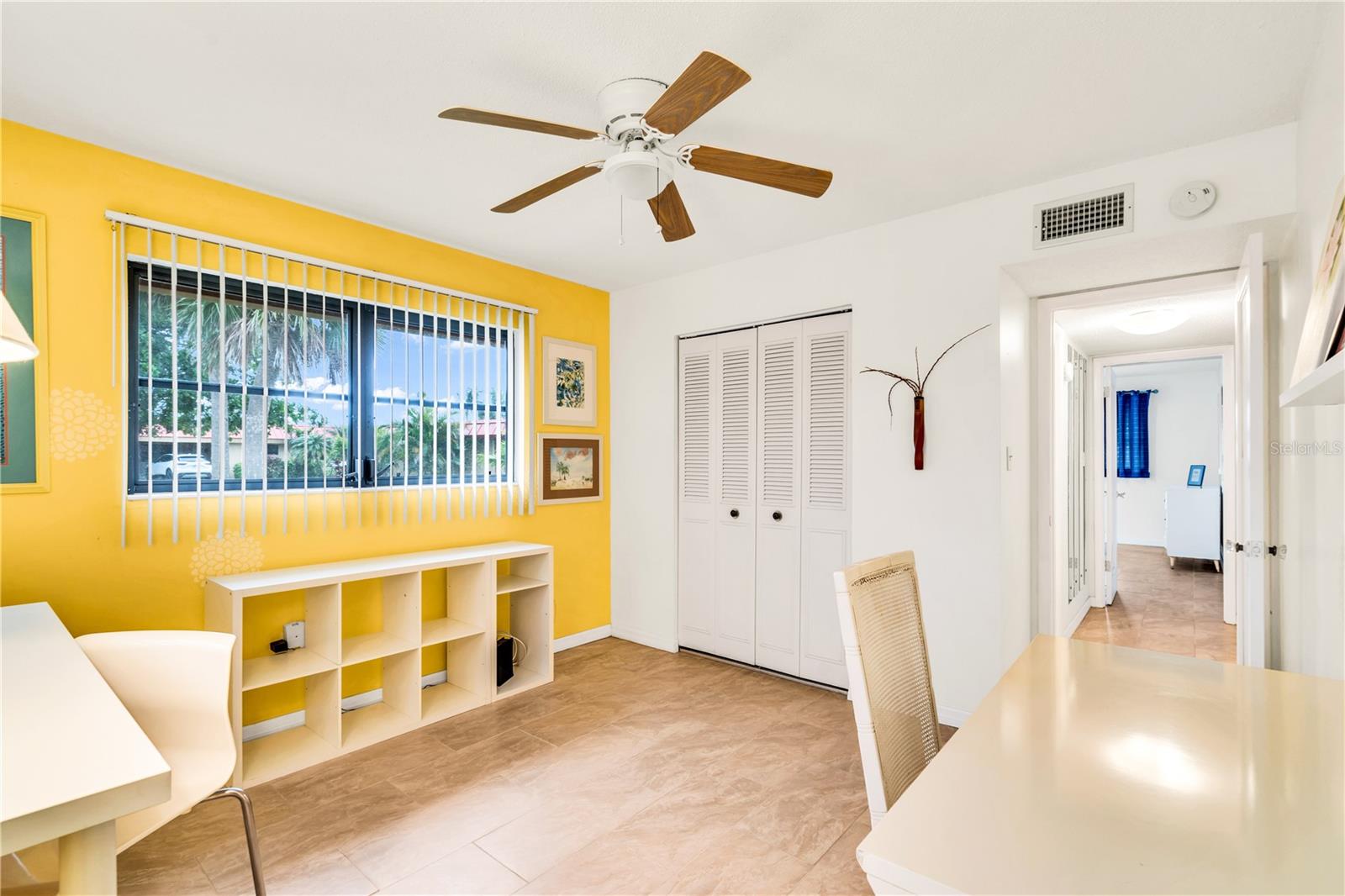 PALMA SOLA HARBOUR SEC 4 - Residential