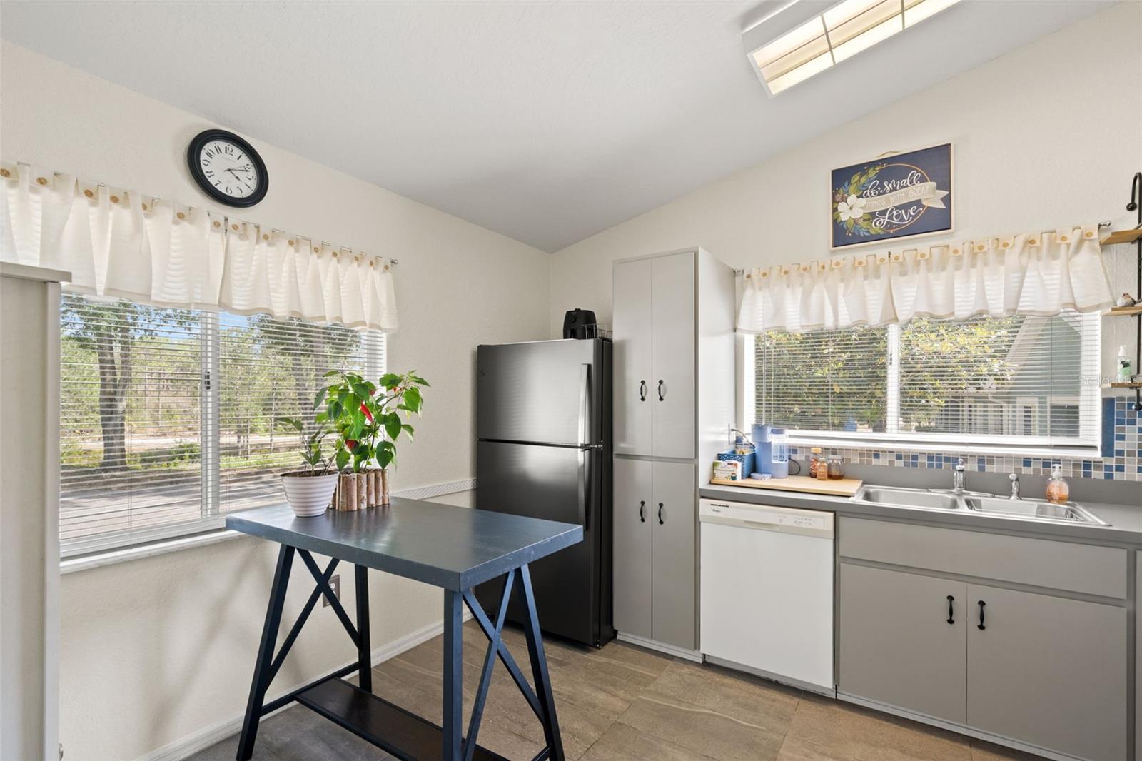BLUFFS THE AT THE HEATHER IV - Residential