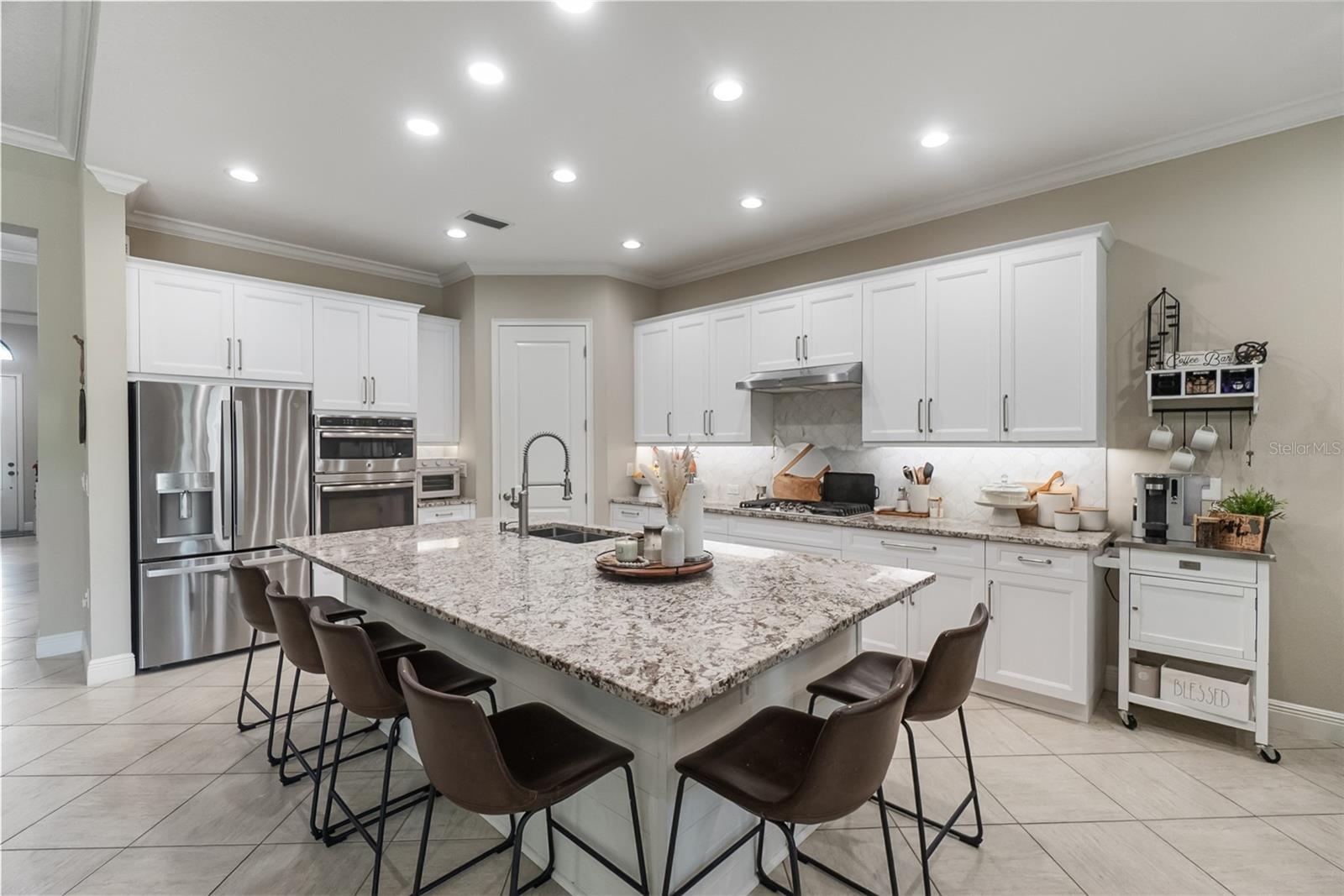 COUNTRY CLUB EAST AT LAKEWD RNCH UU1B&1C - Residential