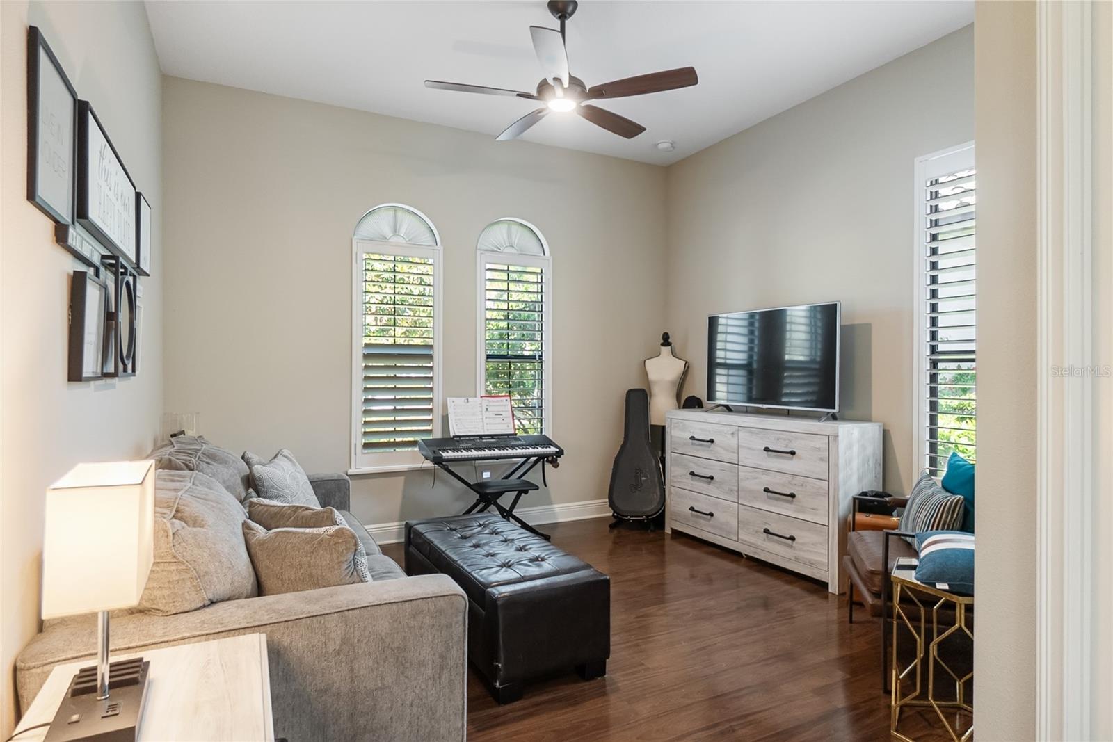 COUNTRY CLUB EAST AT LAKEWD RNCH UU1B&1C - Residential