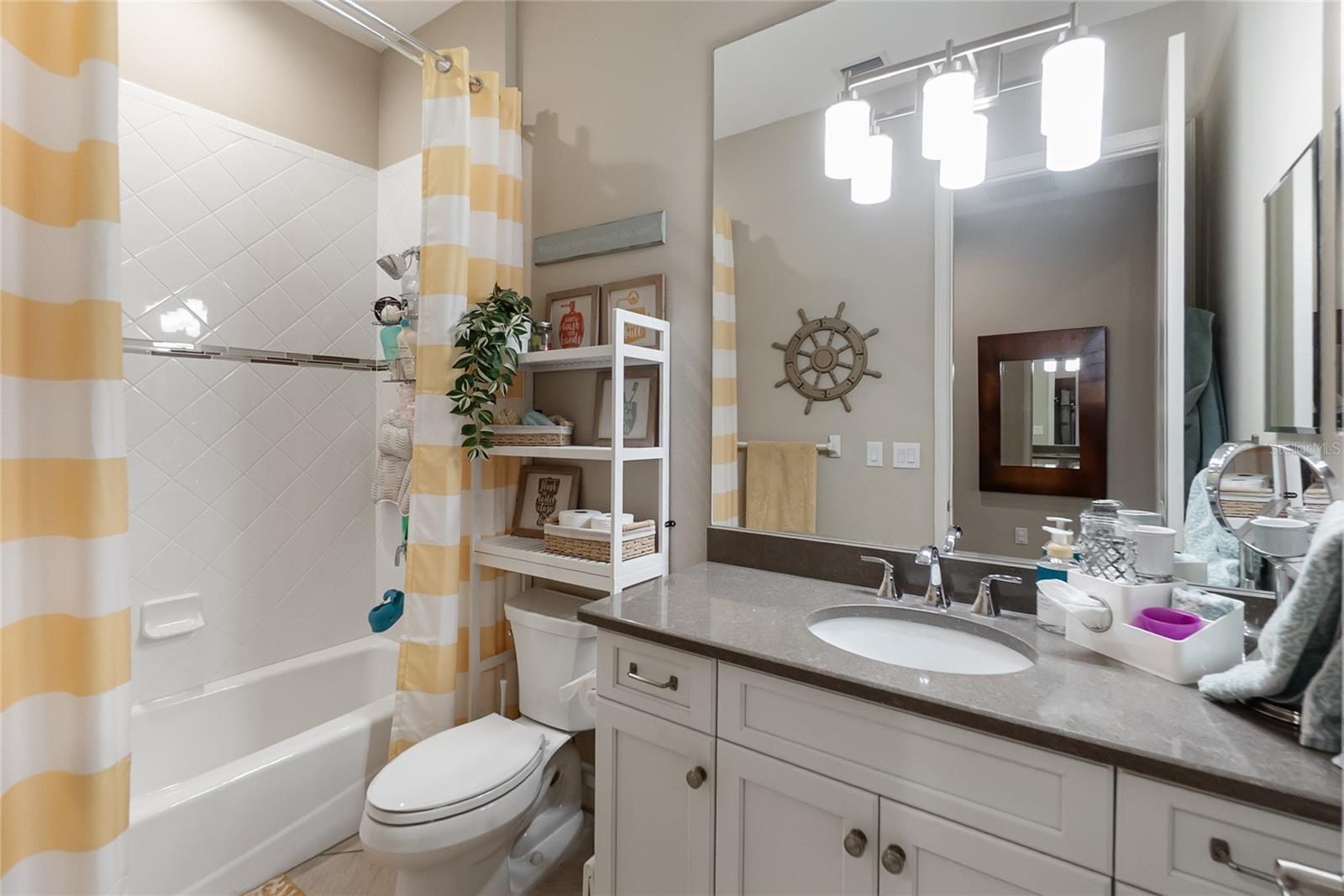 COUNTRY CLUB EAST AT LAKEWD RNCH UU1B&1C - Residential