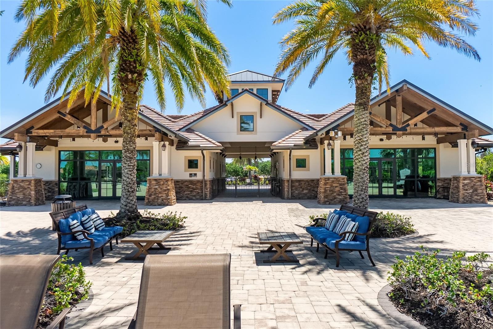 COUNTRY CLUB EAST AT LAKEWD RNCH UU1B&1C - Residential
