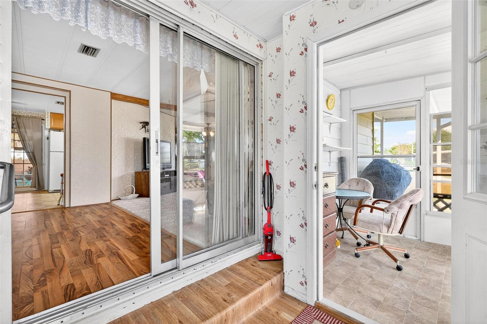 HOLIDAY LAKES SUB - Residential