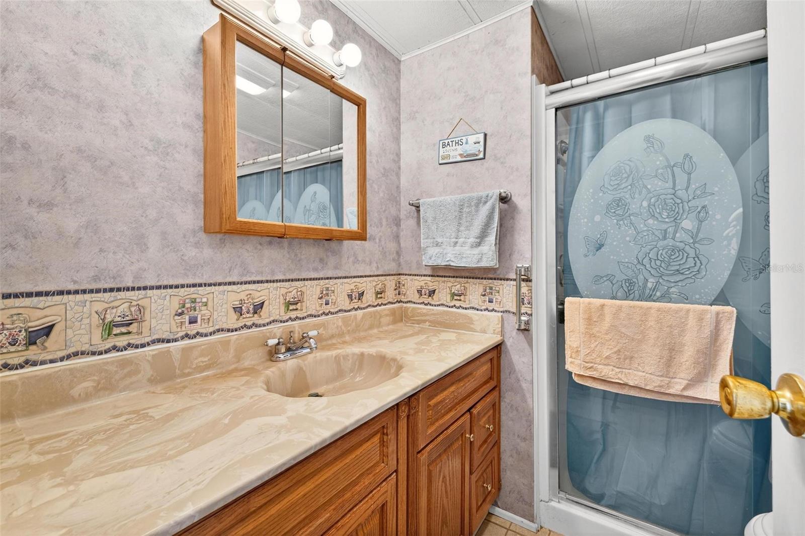 HOLIDAY LAKES SUB - Residential