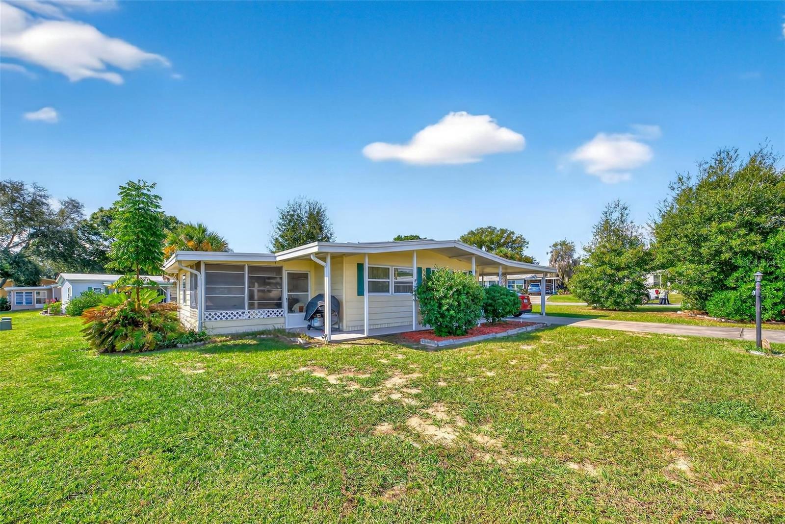 HOLIDAY LAKES SUB - Residential