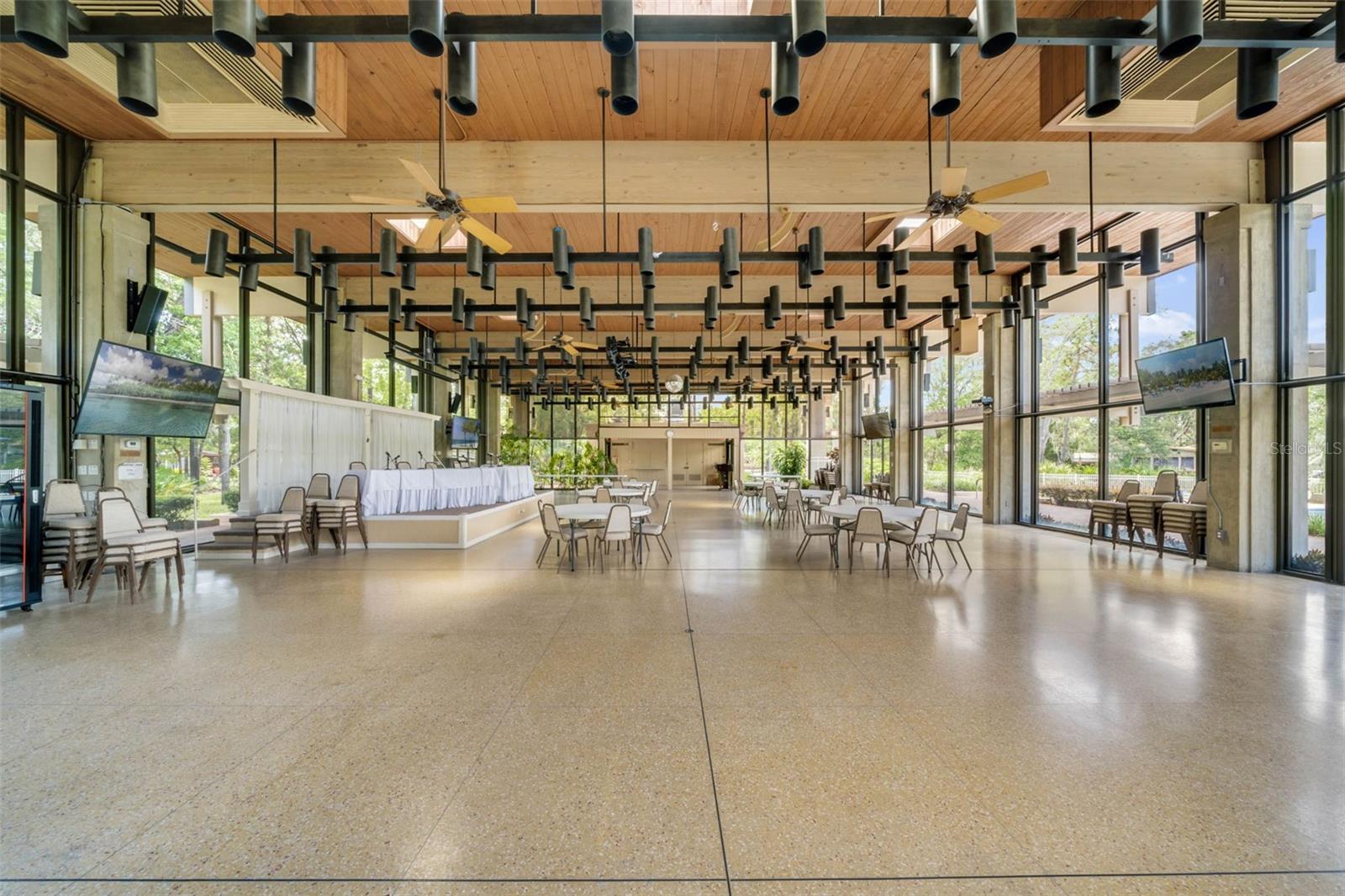 FOREST THE - Residential