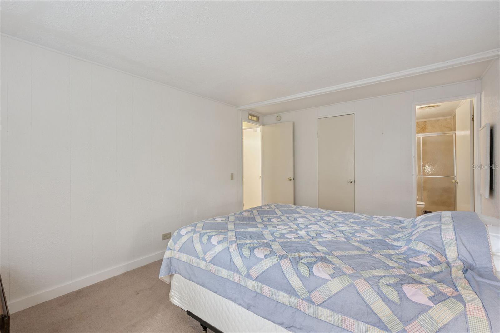 FOREST THE - Residential