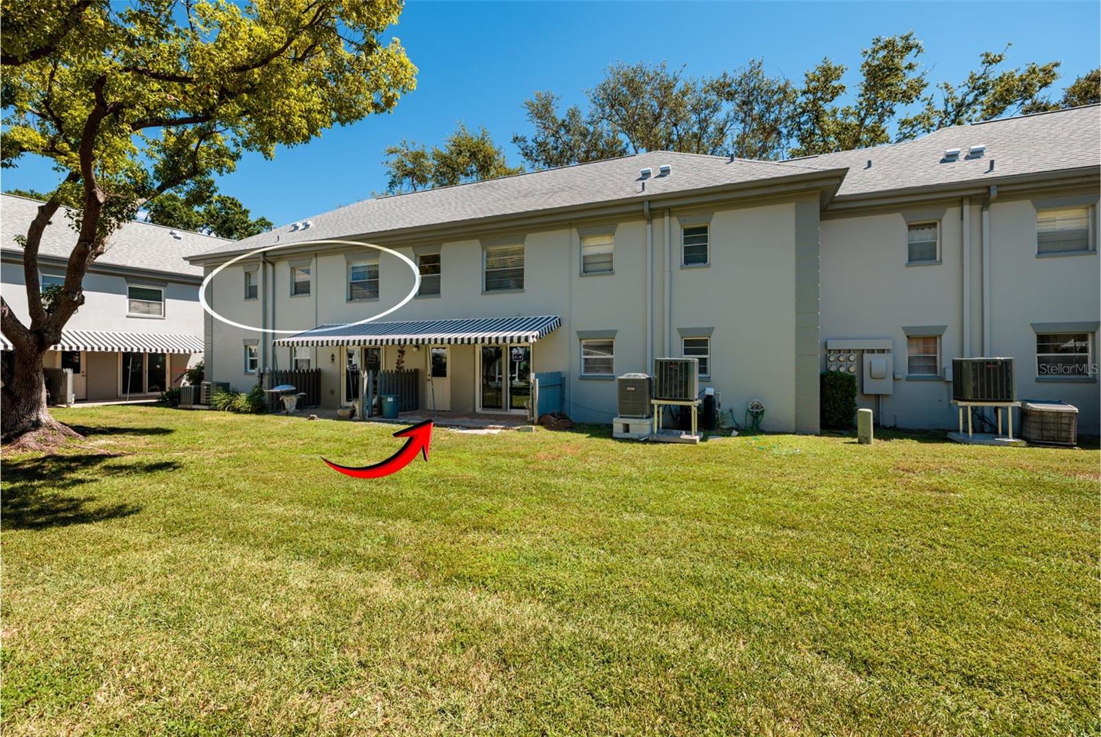 LES CHATEAUX CONDO - Residential