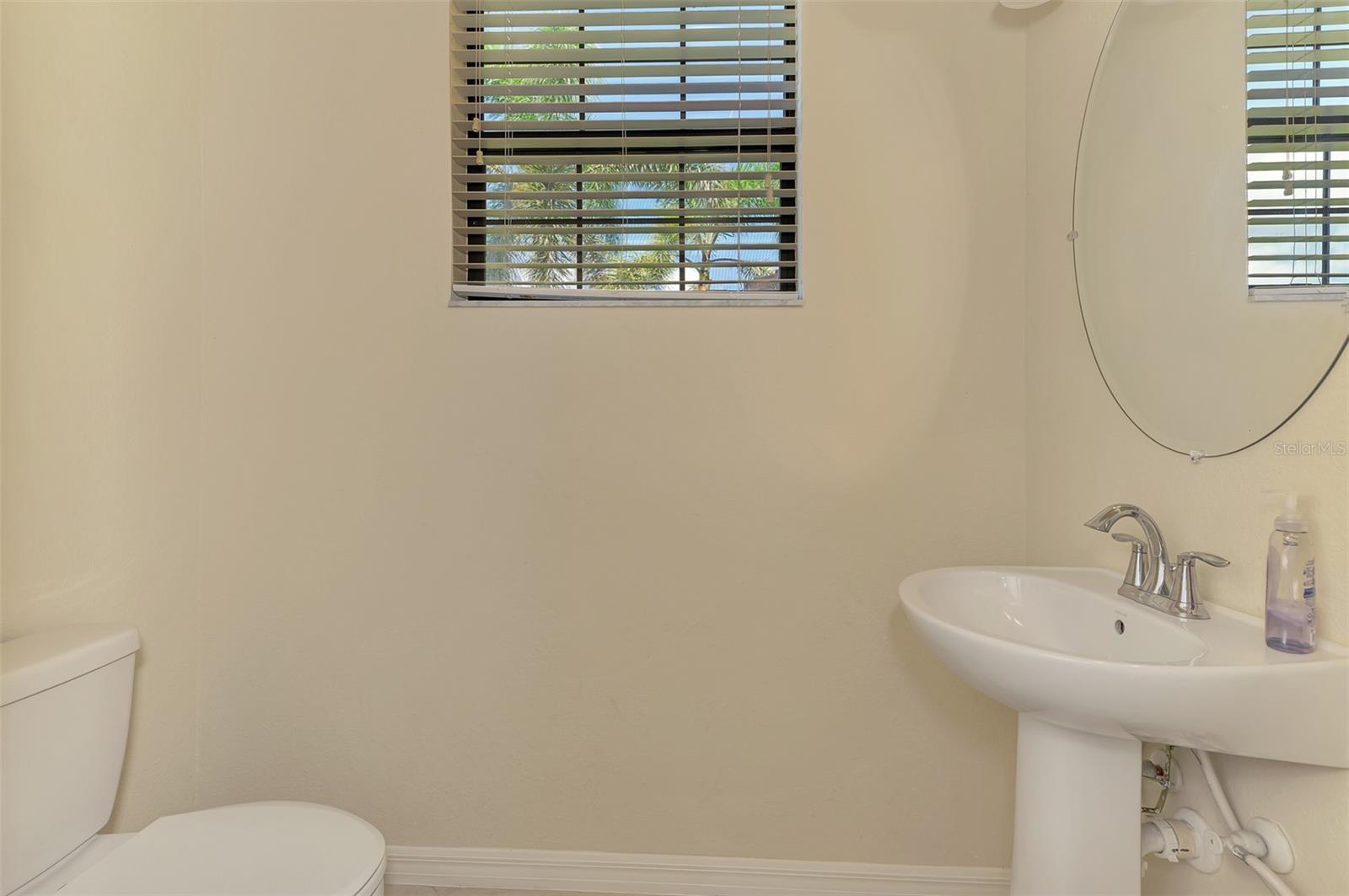 GRAN PARADISO, TWNHMS 1A - Residential Lease