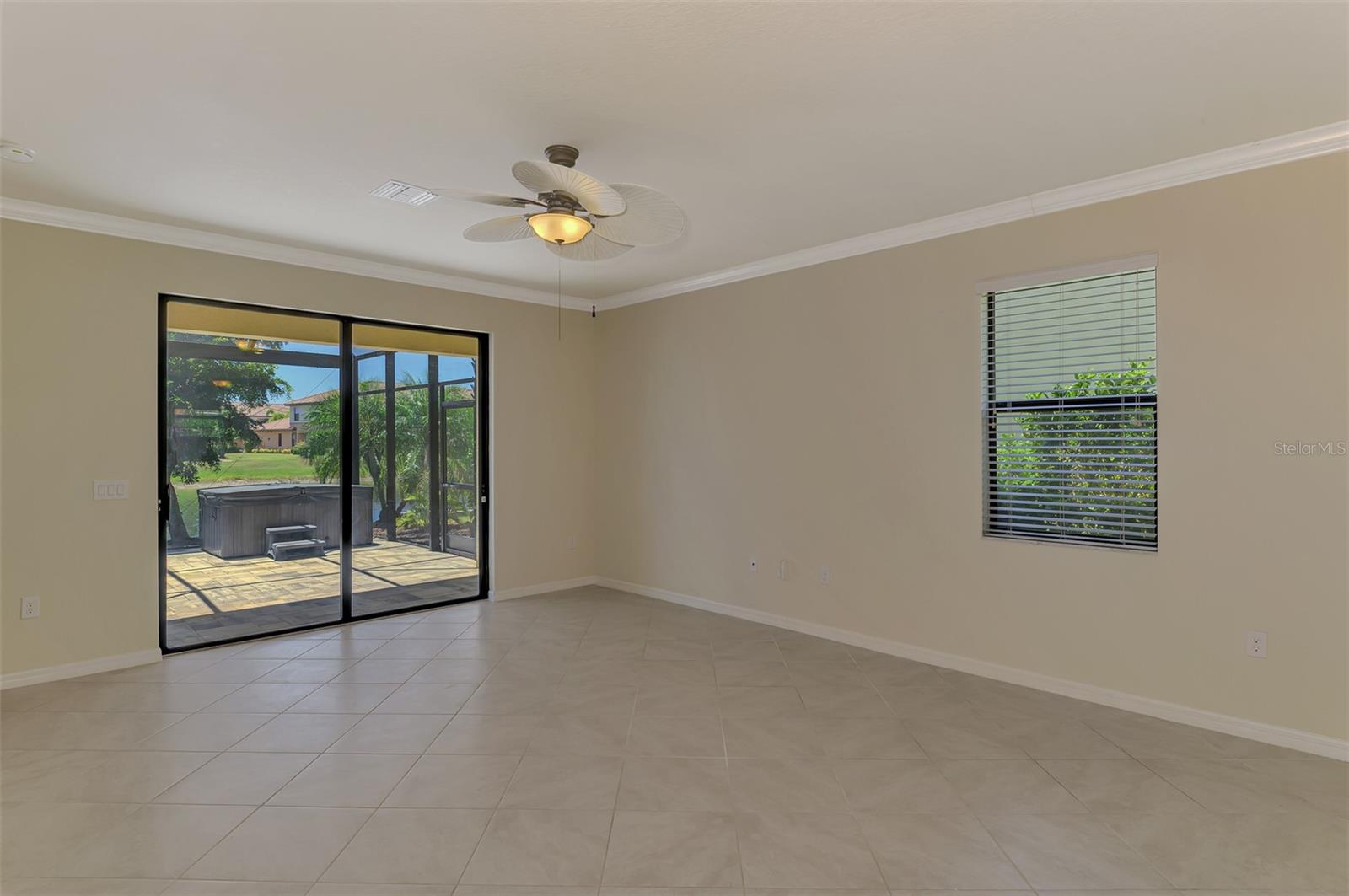 GRAN PARADISO, TWNHMS 1A - Residential Lease