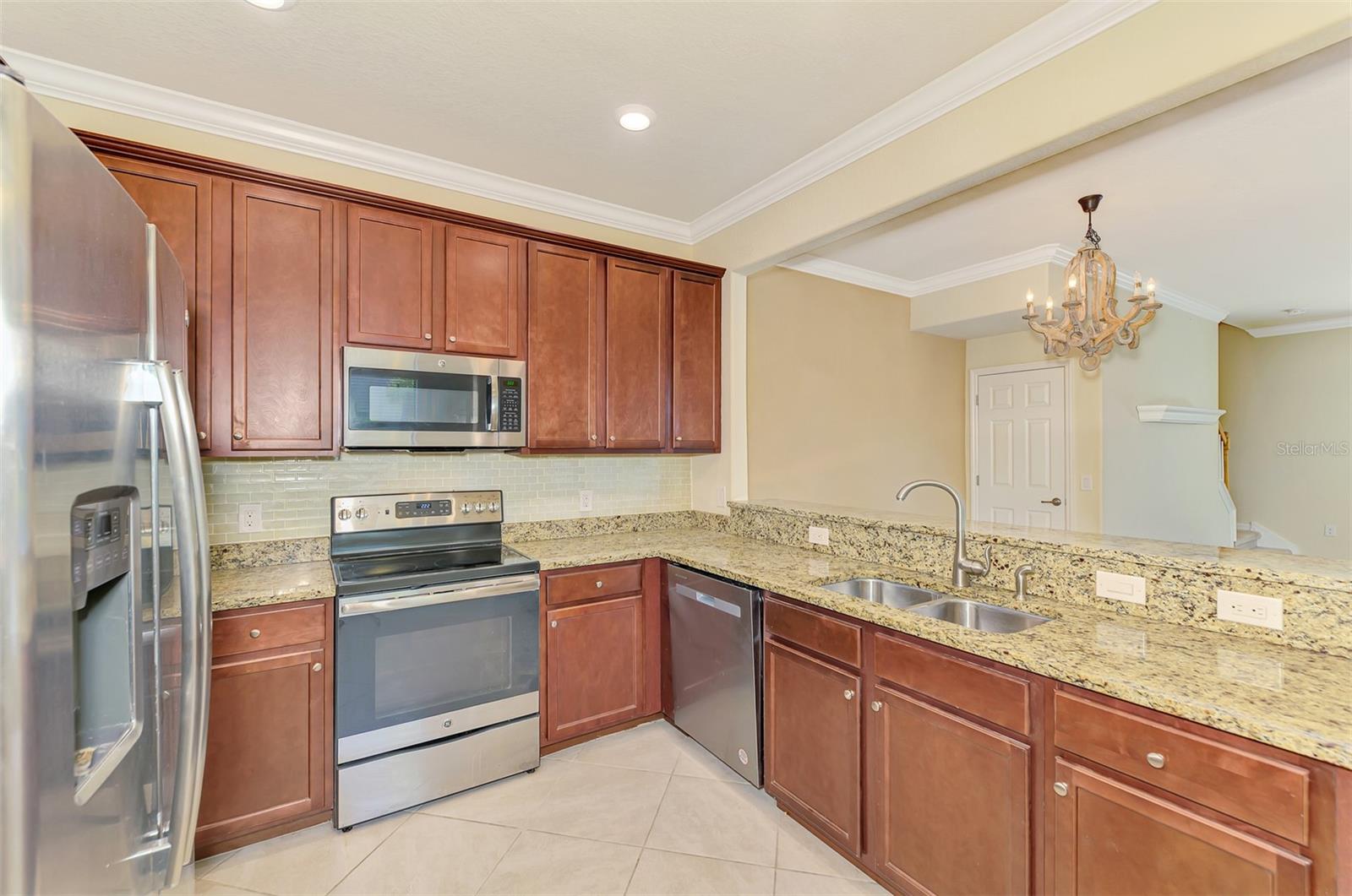 GRAN PARADISO, TWNHMS 1A - Residential Lease