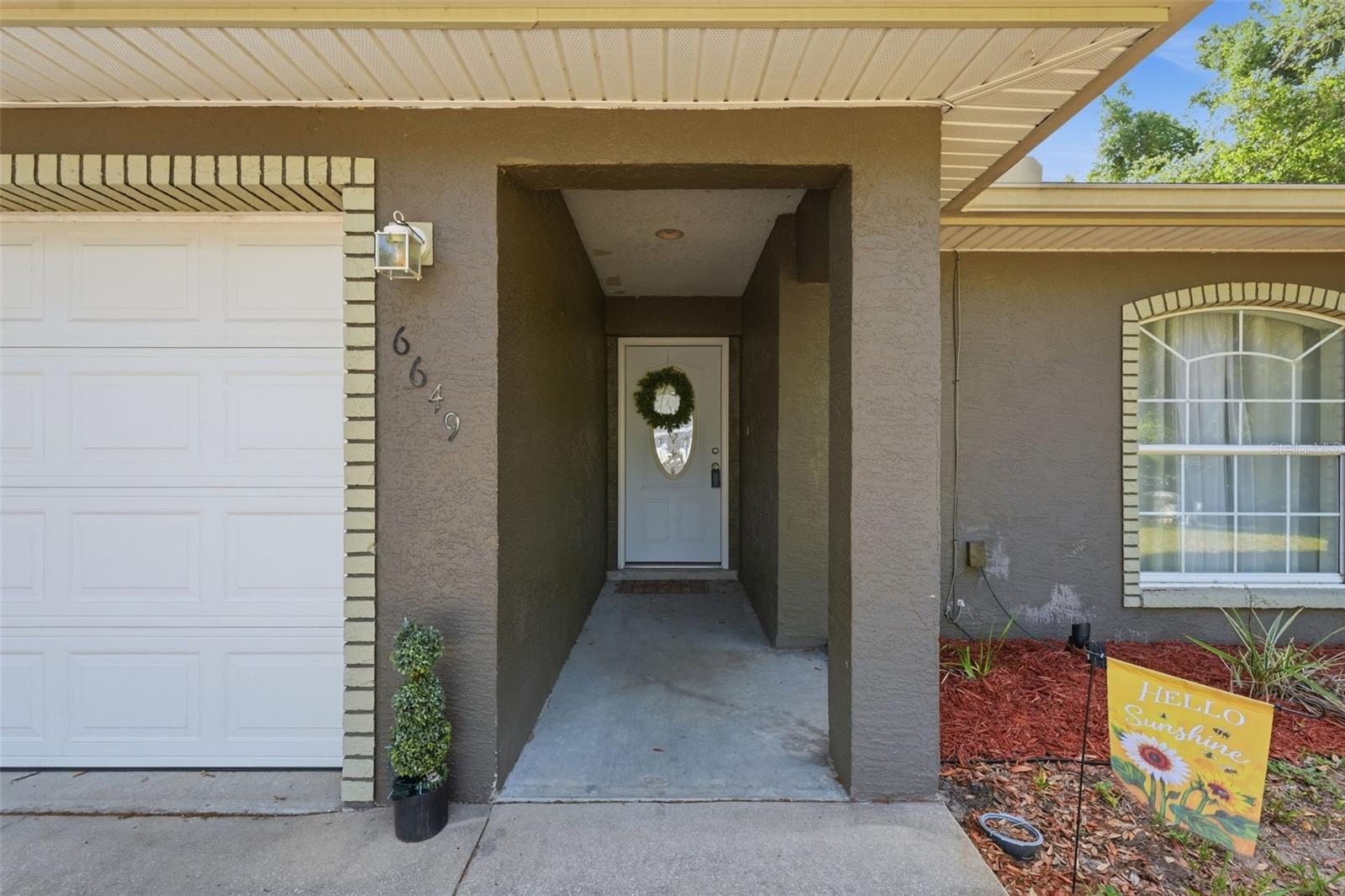 RIVER LAKES MANOR UNIT 01 - Residential