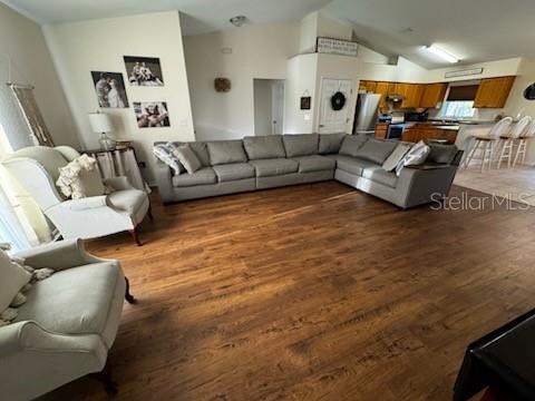 RIVER LAKES MANOR UNIT 01 - Residential