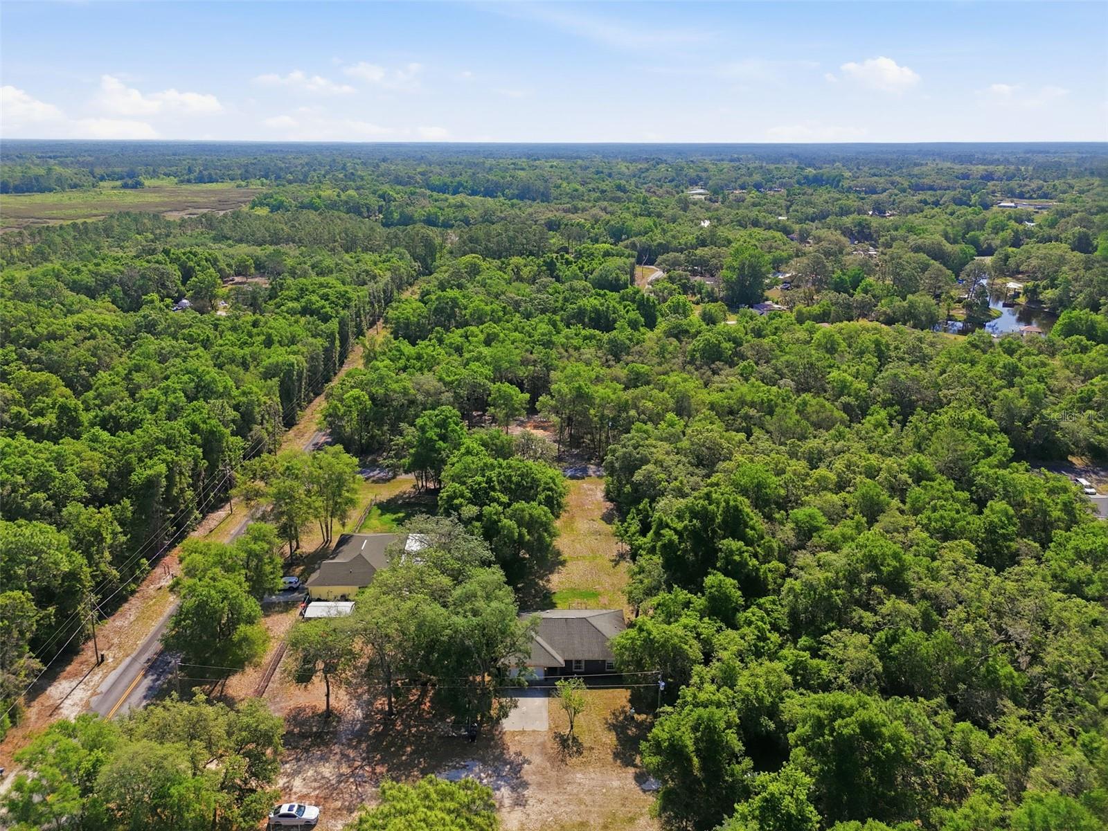 RIVER LAKES MANOR UNIT 01 - Residential