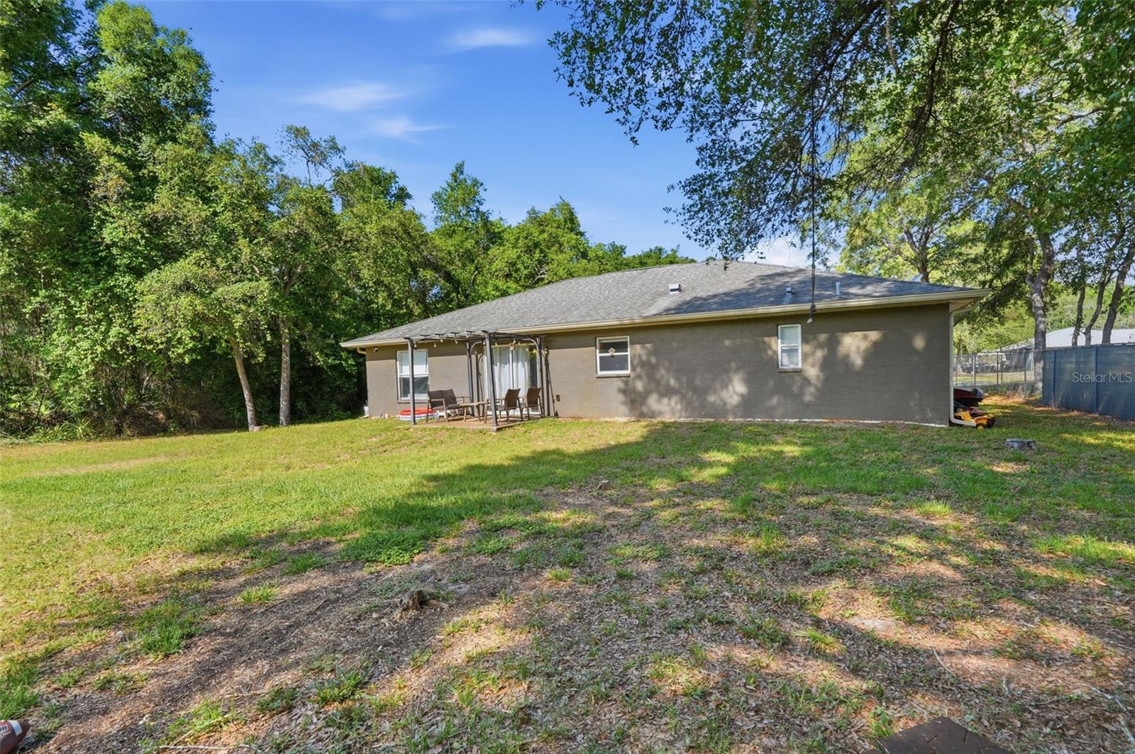 RIVER LAKES MANOR UNIT 01 - Residential