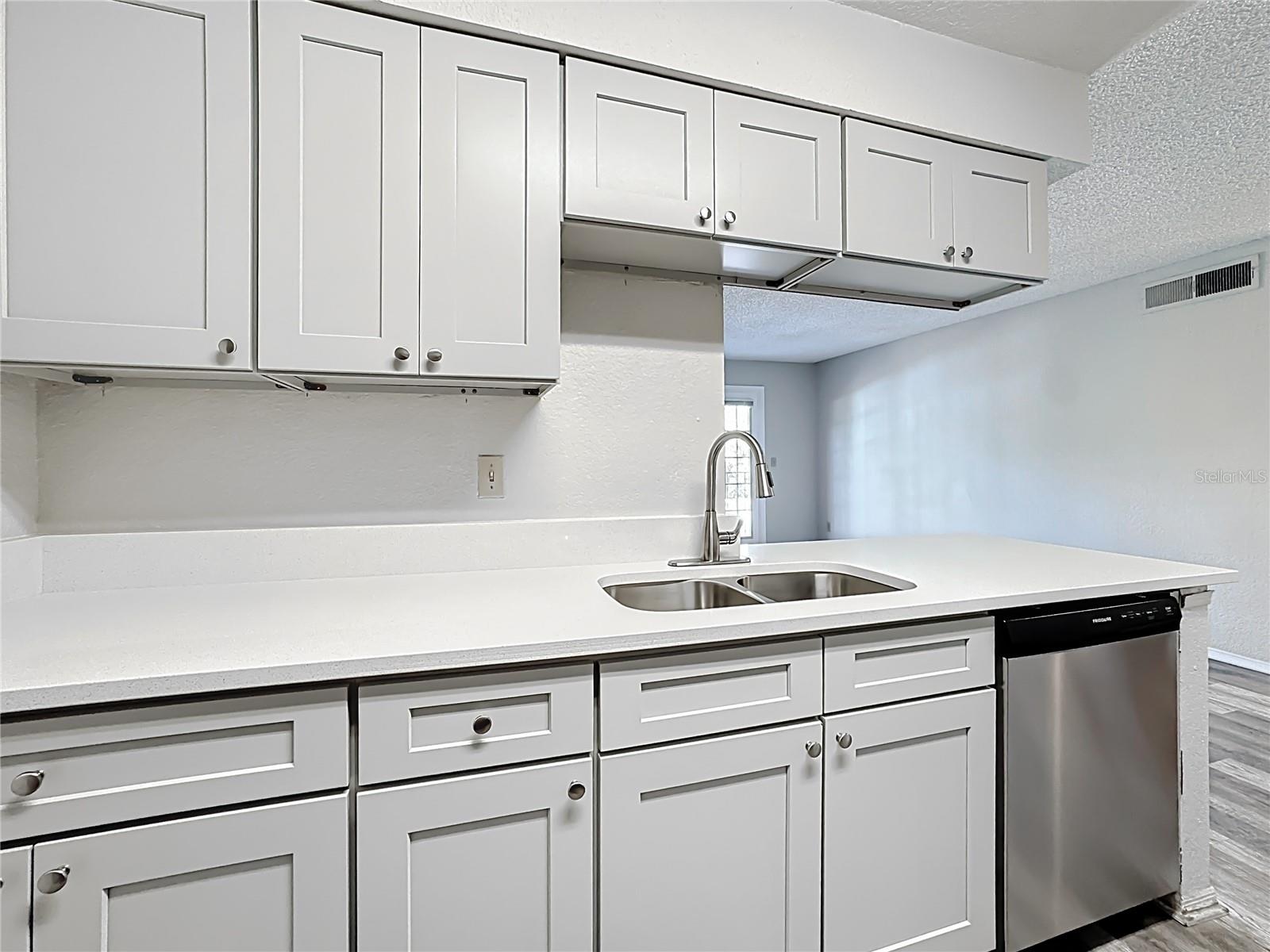 WATERFORD LNDG CONDO - Residential