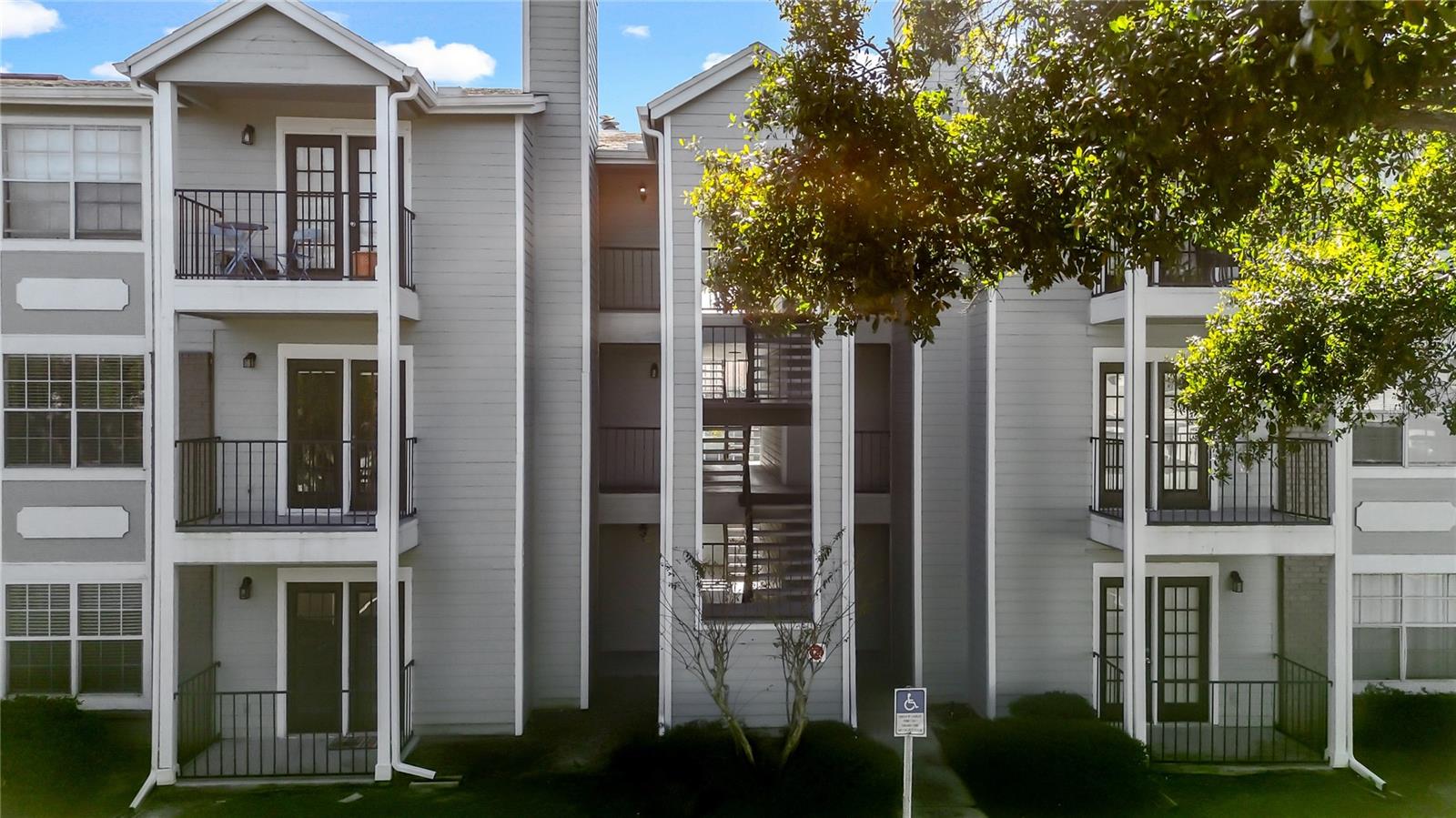 WATERFORD LNDG CONDO - Residential