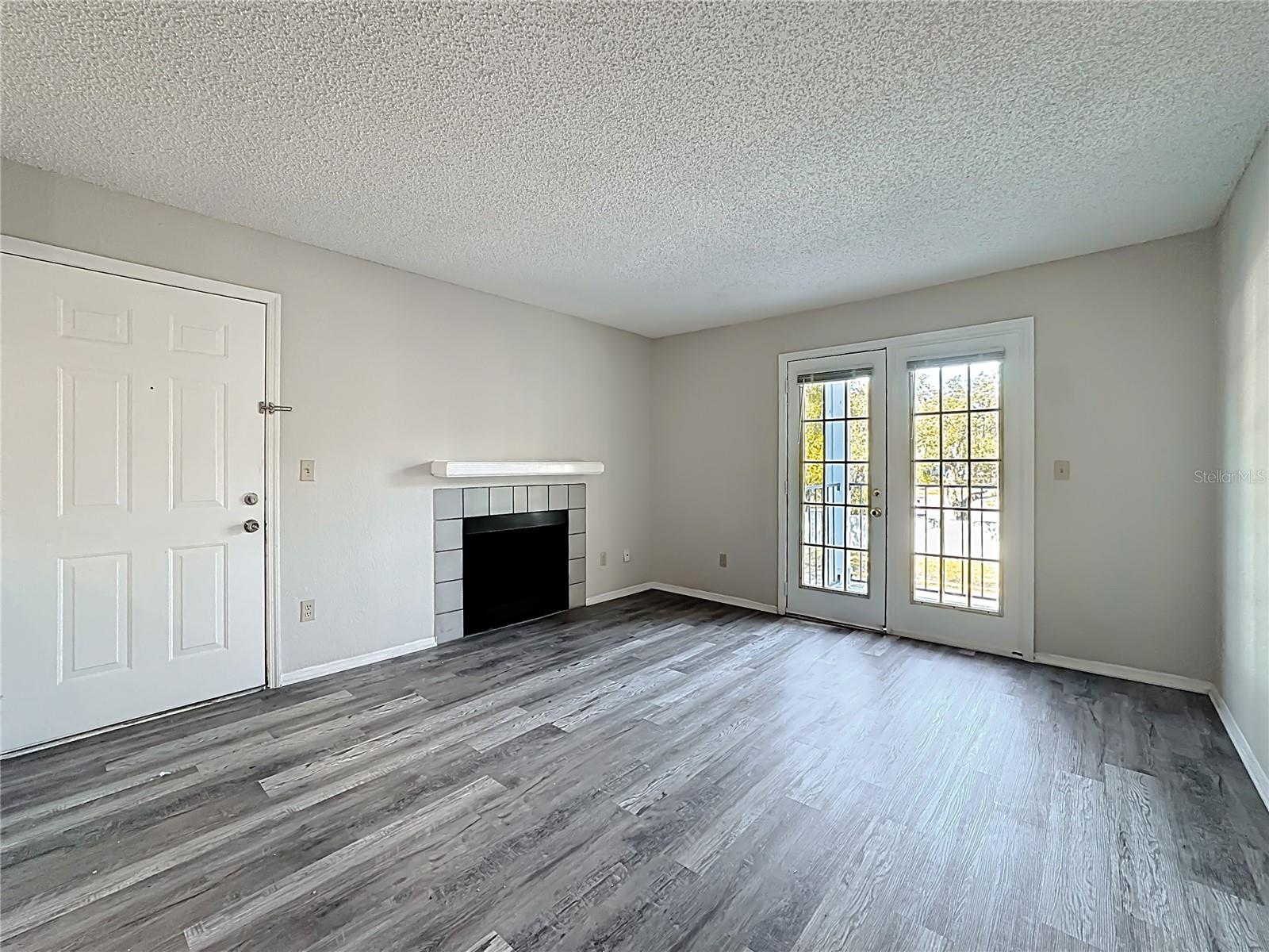 WATERFORD LNDG CONDO - Residential