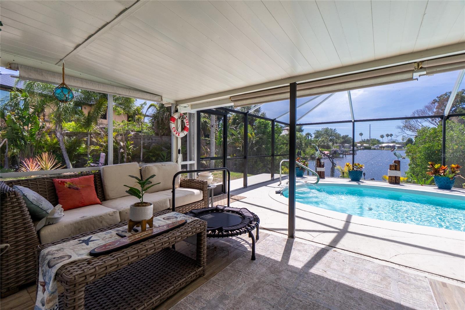 WATERFRONT ESTATES - Residential
