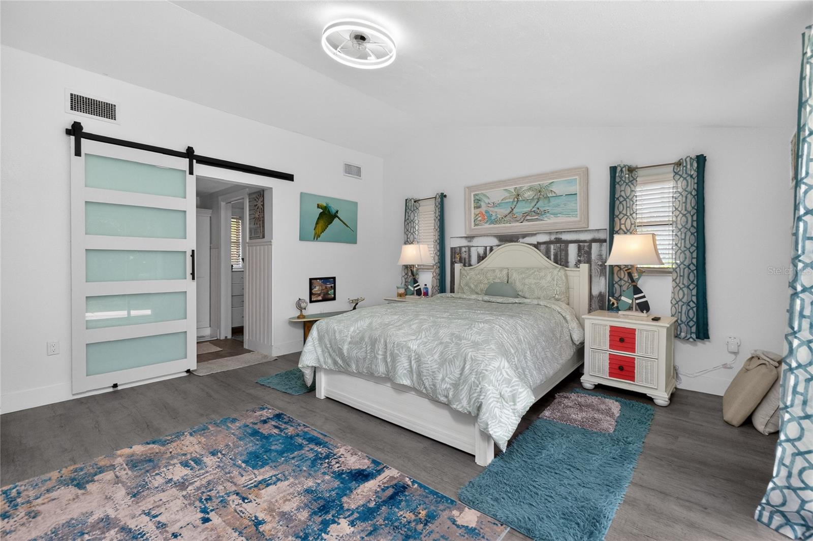 WATERFRONT ESTATES - Residential