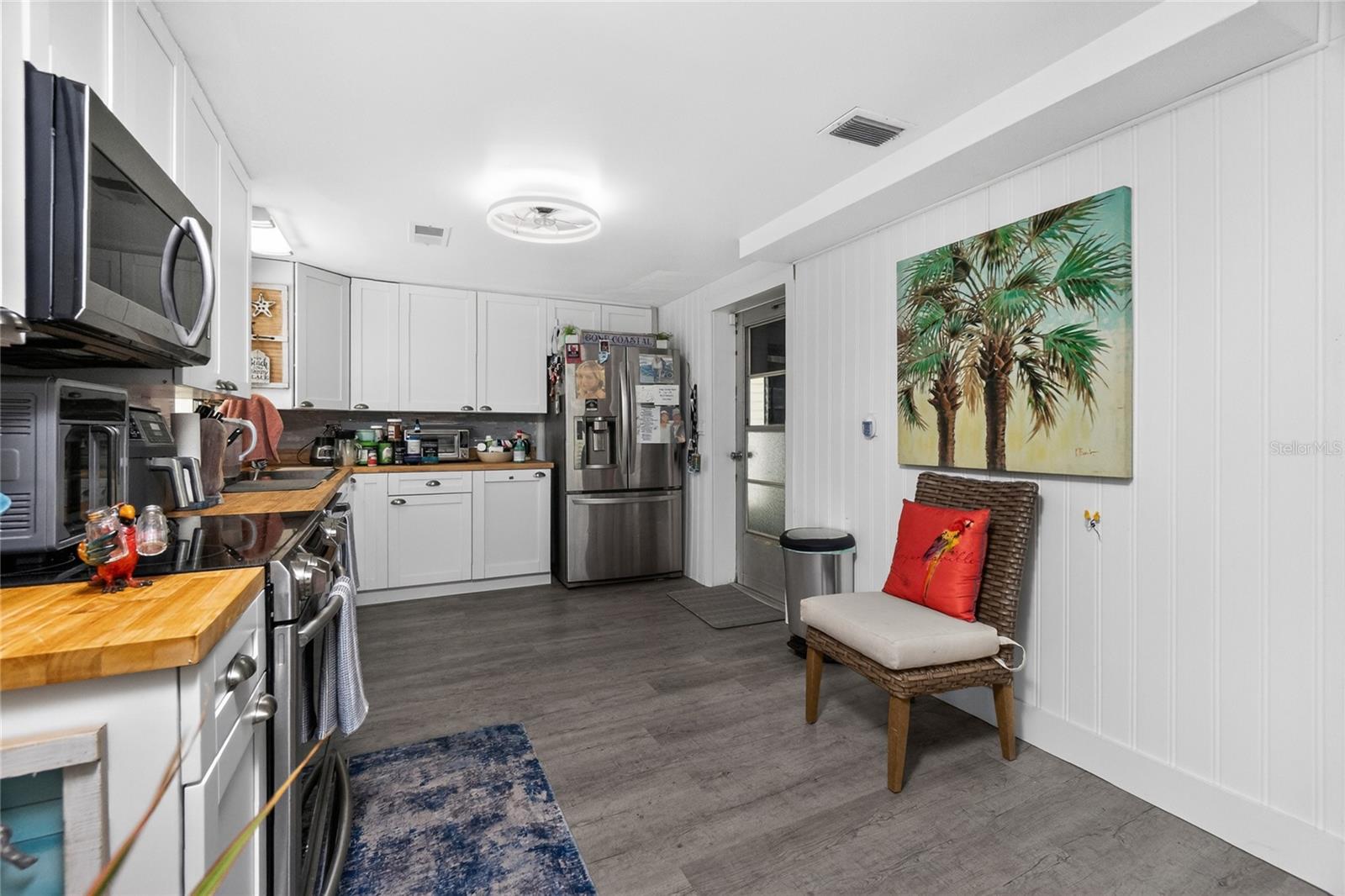 WATERFRONT ESTATES - Residential