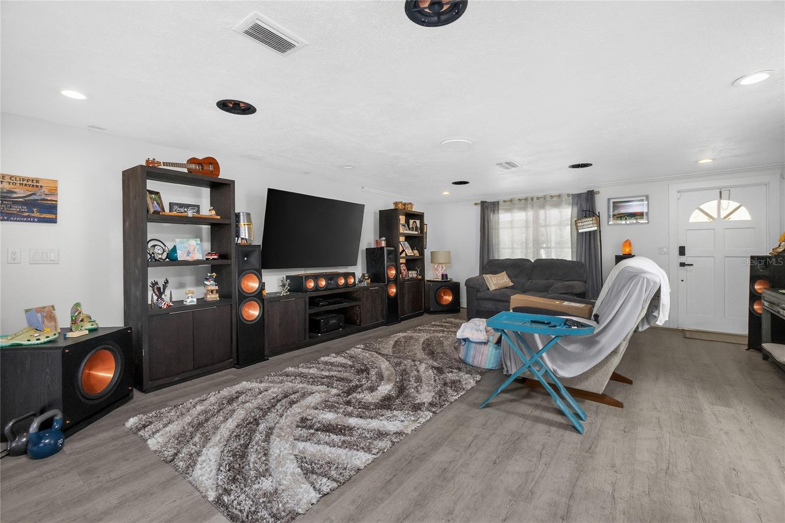 WATERFRONT ESTATES - Residential