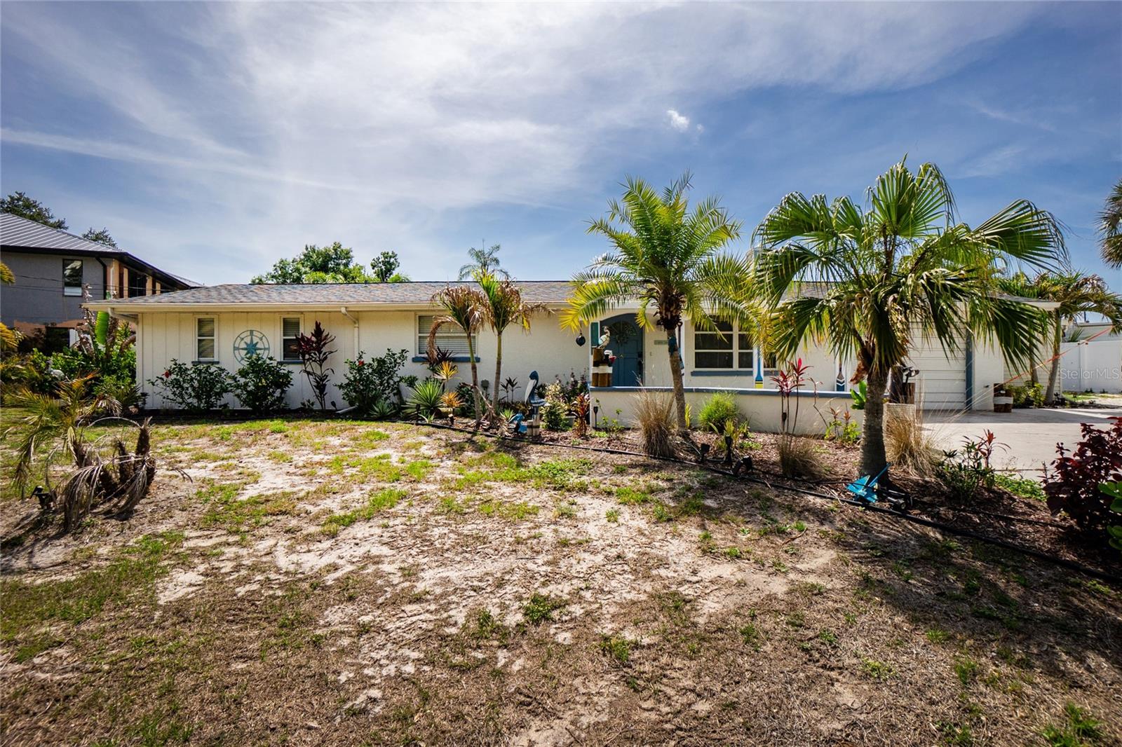 WATERFRONT ESTATES - Residential