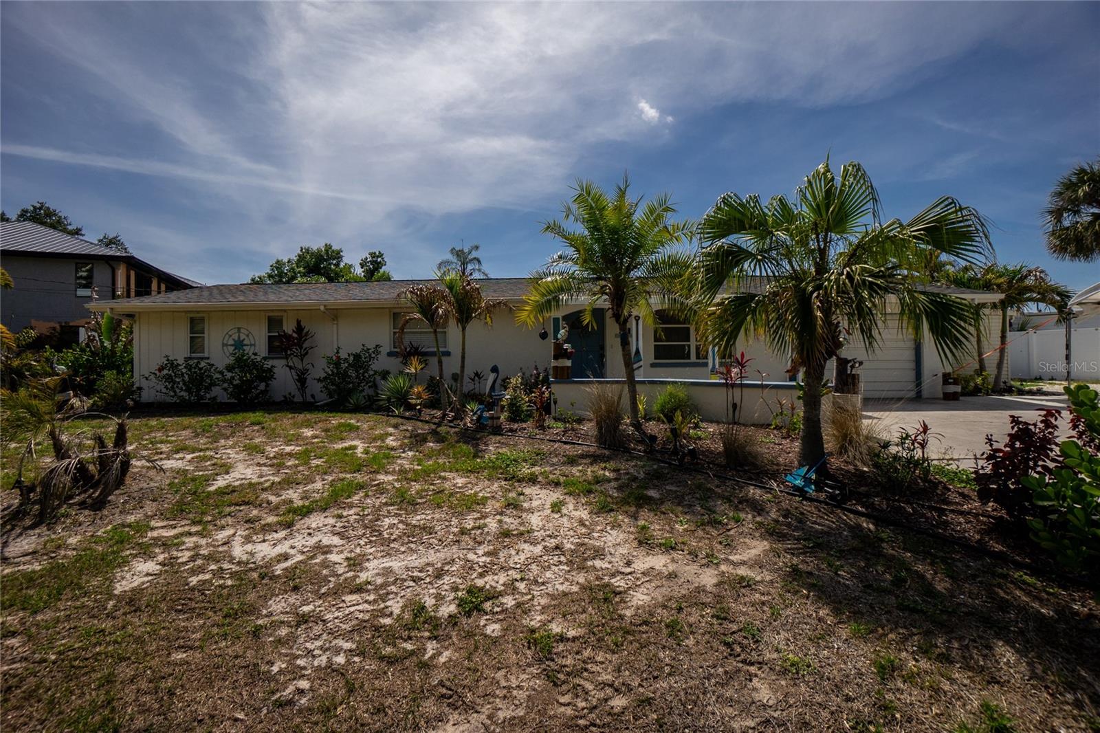 WATERFRONT ESTATES - Residential