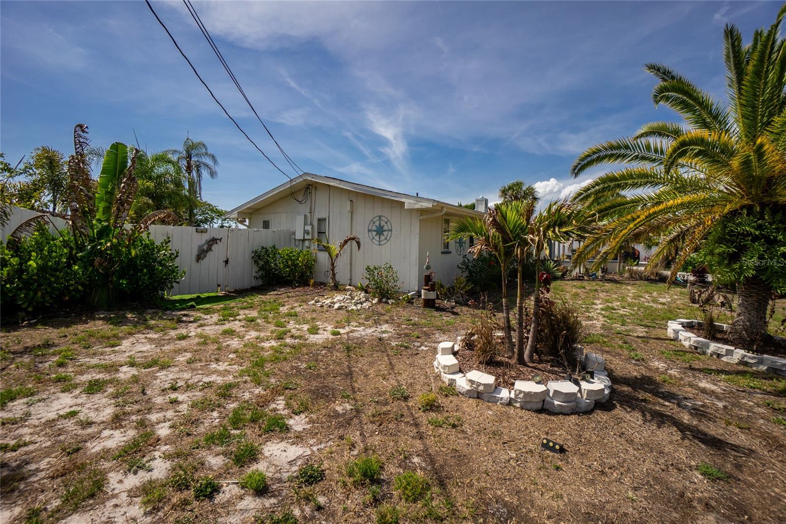 WATERFRONT ESTATES - Residential