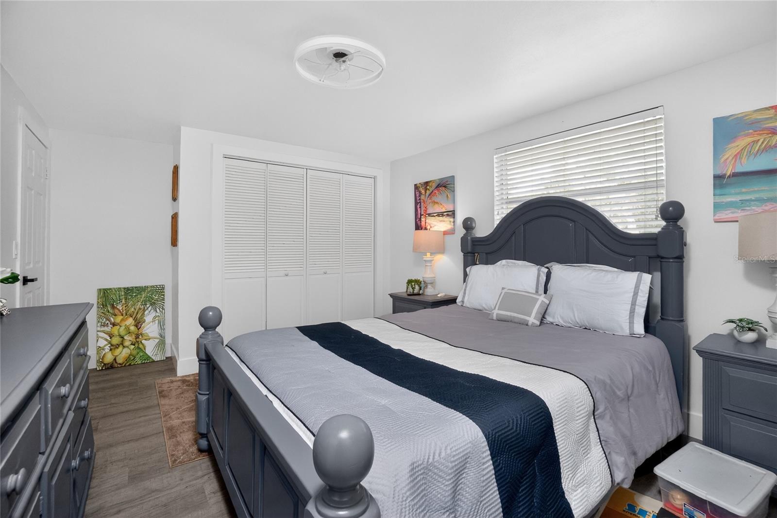 WATERFRONT ESTATES - Residential