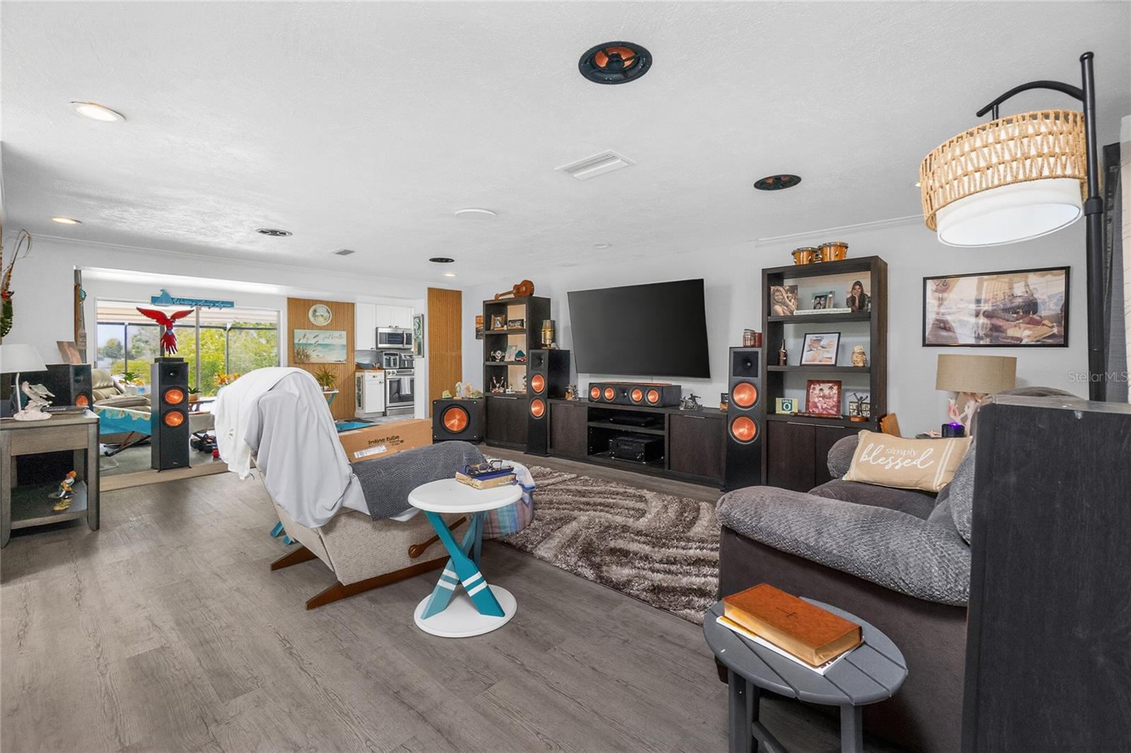 WATERFRONT ESTATES - Residential